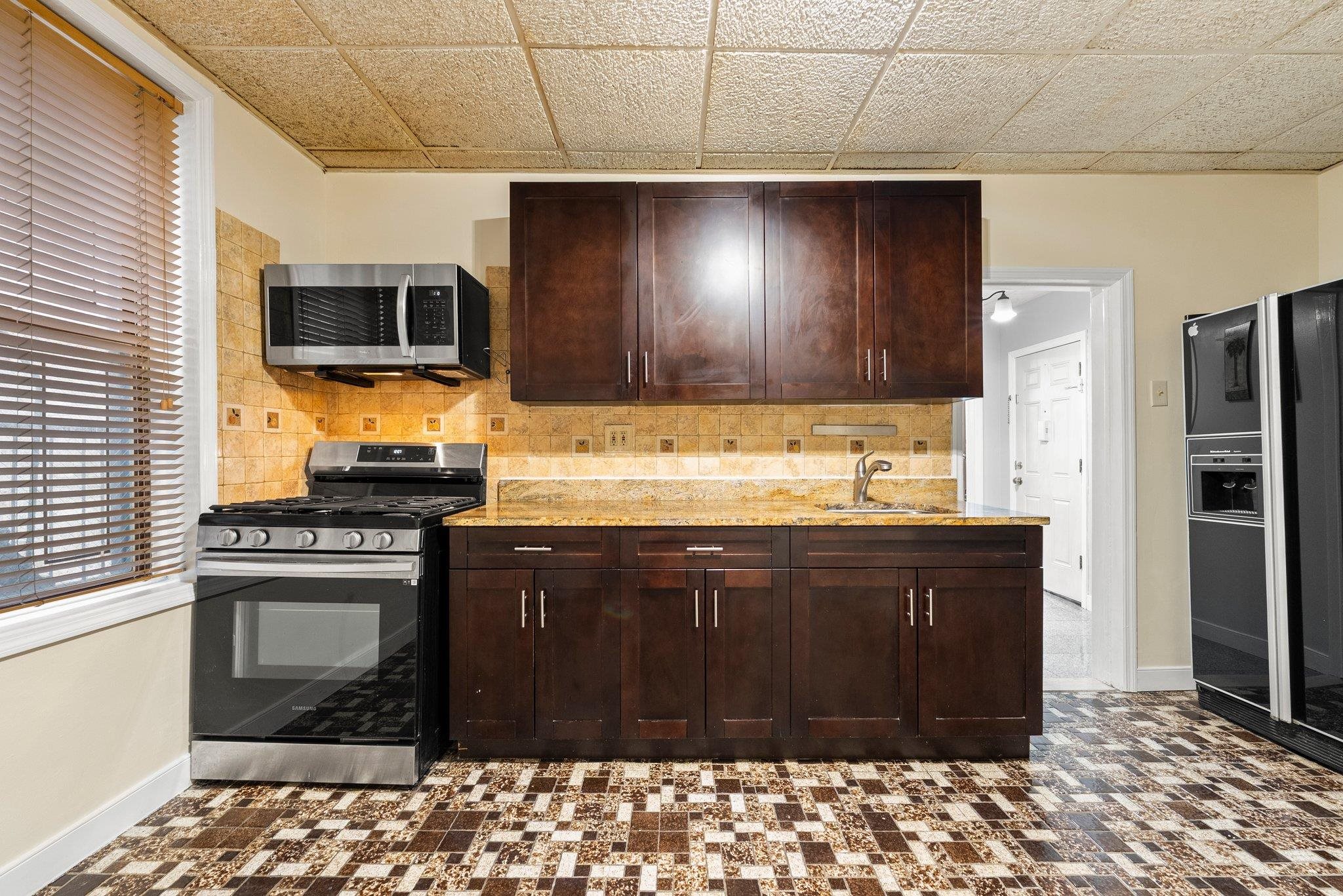 523 34th St #C6, Union City, New Jersey image 12