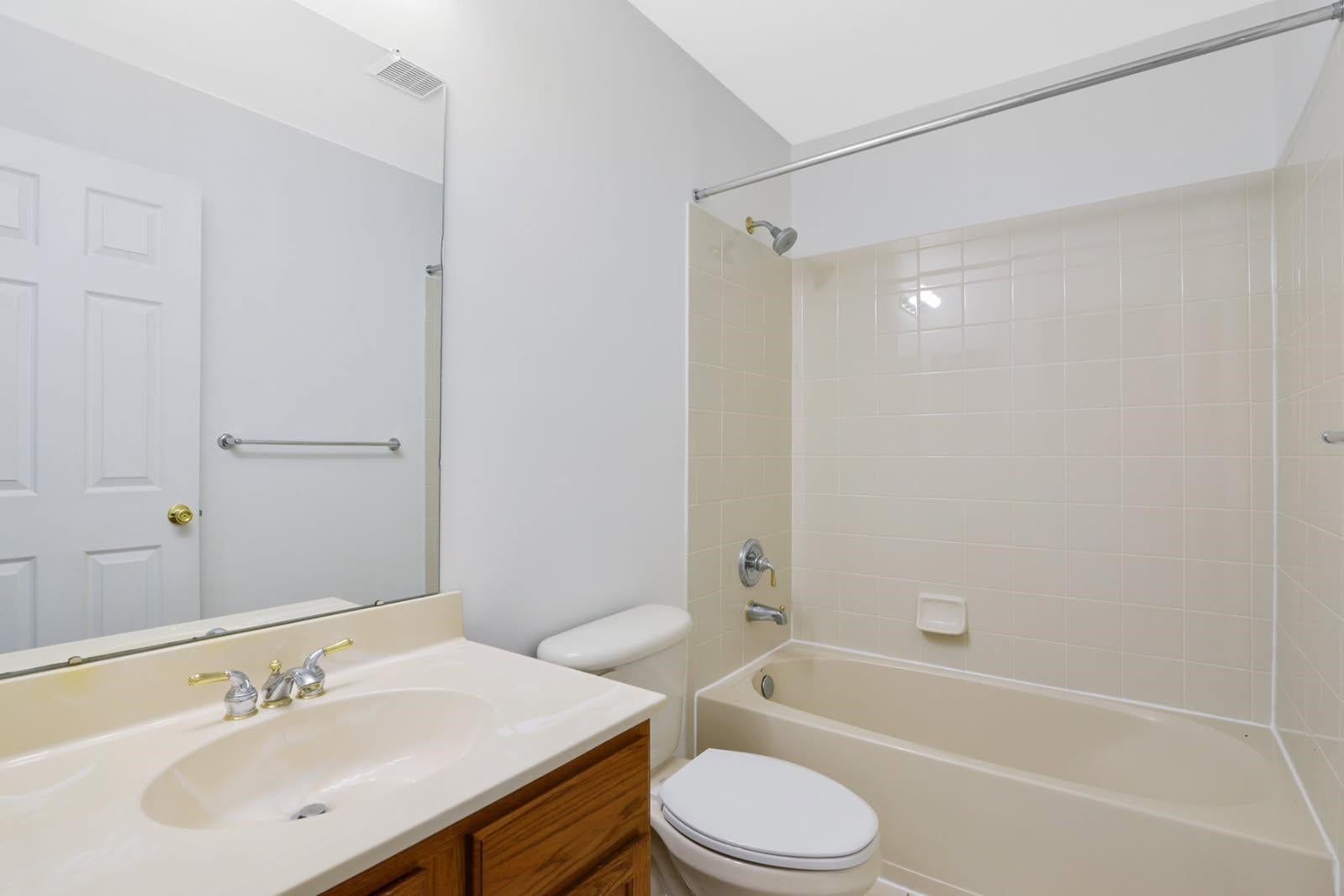 12 ALEXANDER CT