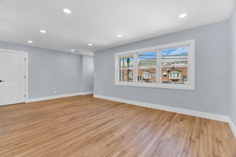 Multifamily For Sale - 29 Delmar Rd<br/> Jersey City, NJ 07305