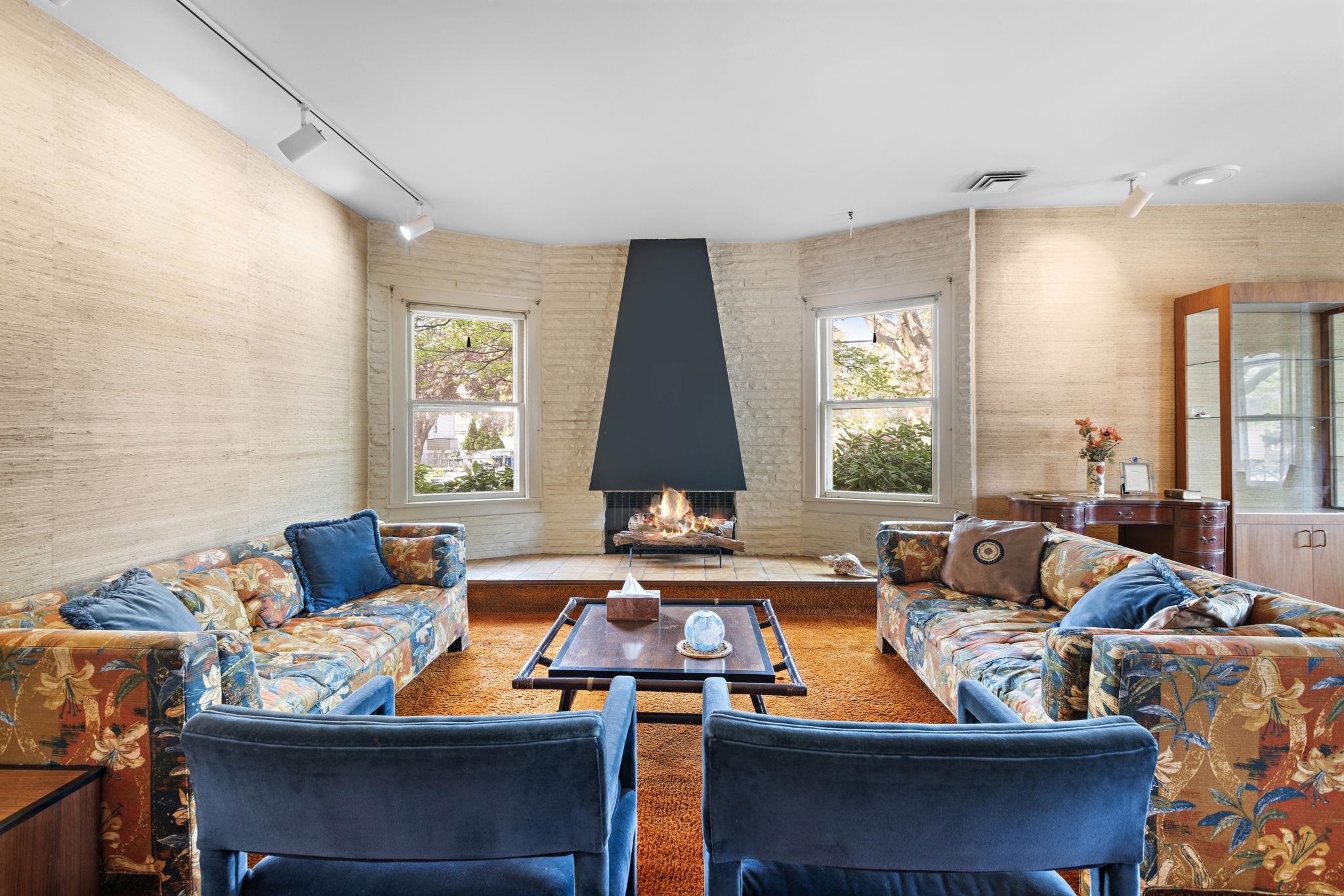 19 Avenue B, Bayonne, New Jersey image 4