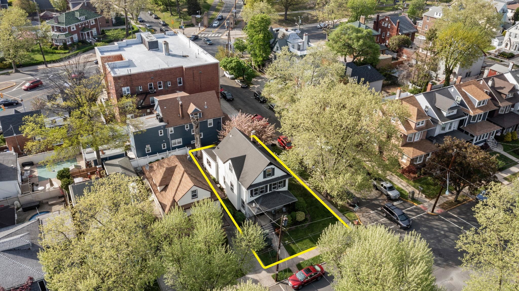 19 Avenue B, Bayonne, New Jersey image 17