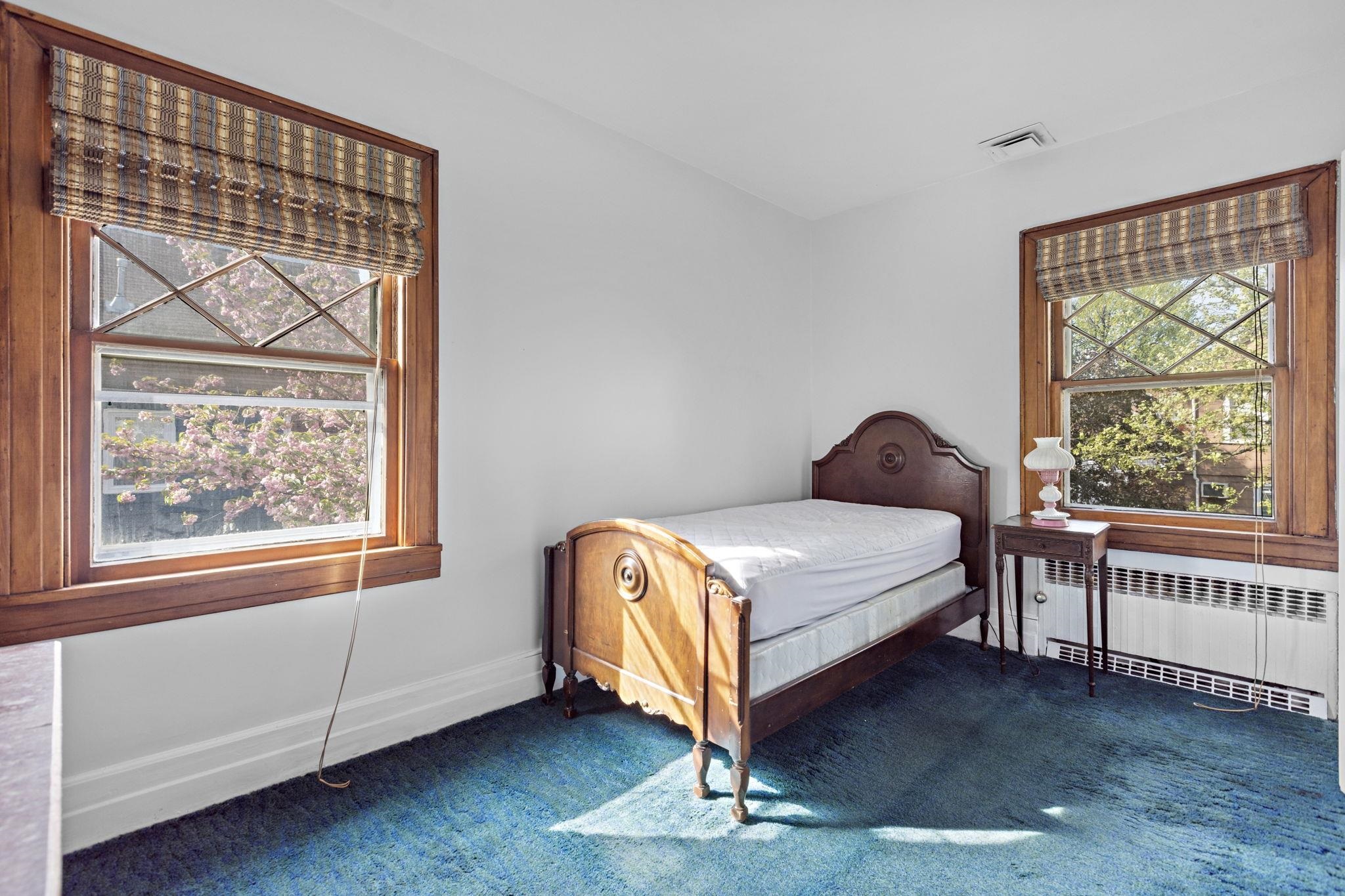 19 Avenue B, Bayonne, New Jersey image 10