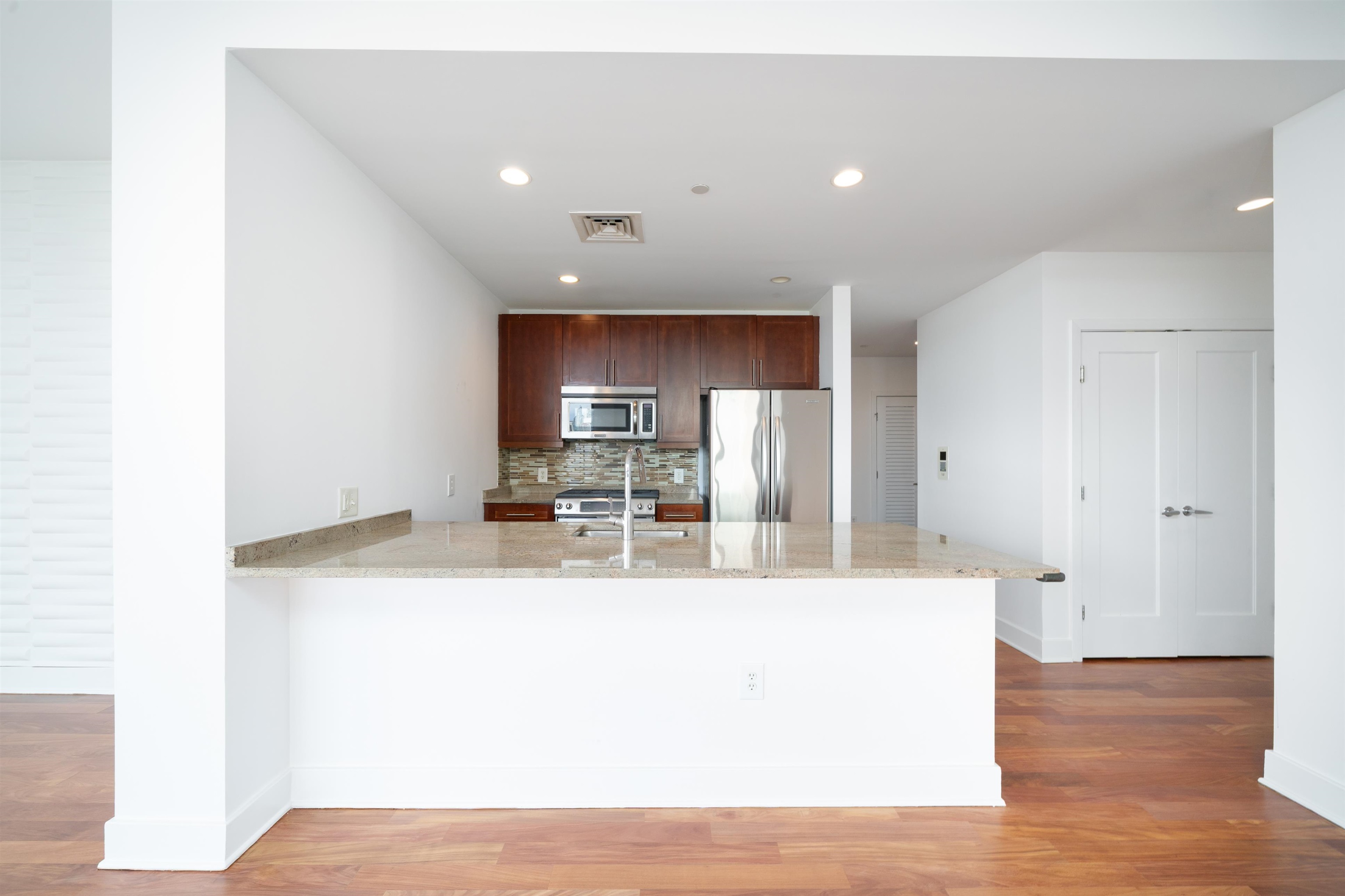 201 Luis M Marin Blvd #1420, Jersey City, New Jersey image 7