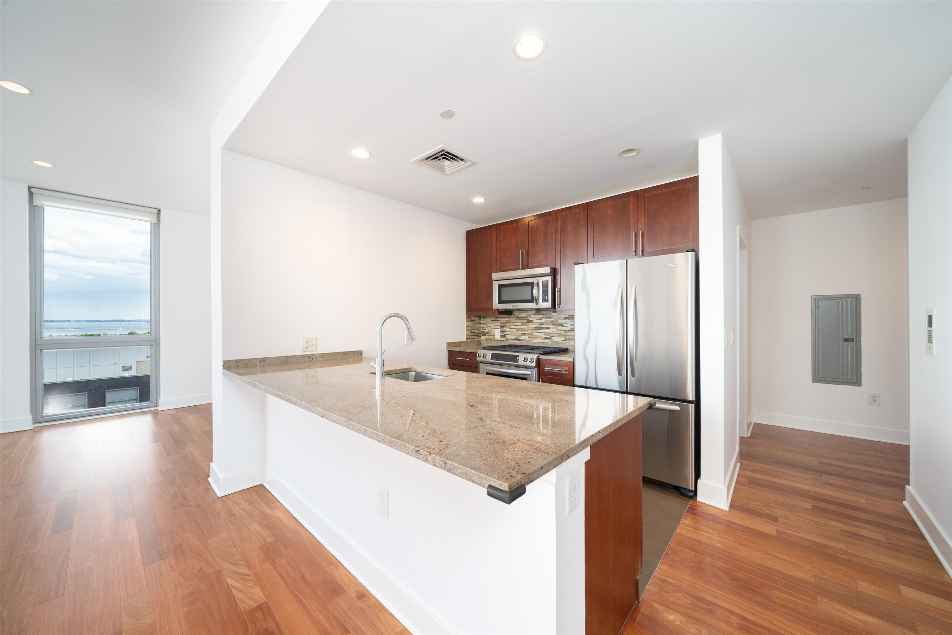 201 Luis M Marin Blvd #1420, Jersey City, New Jersey image 8
