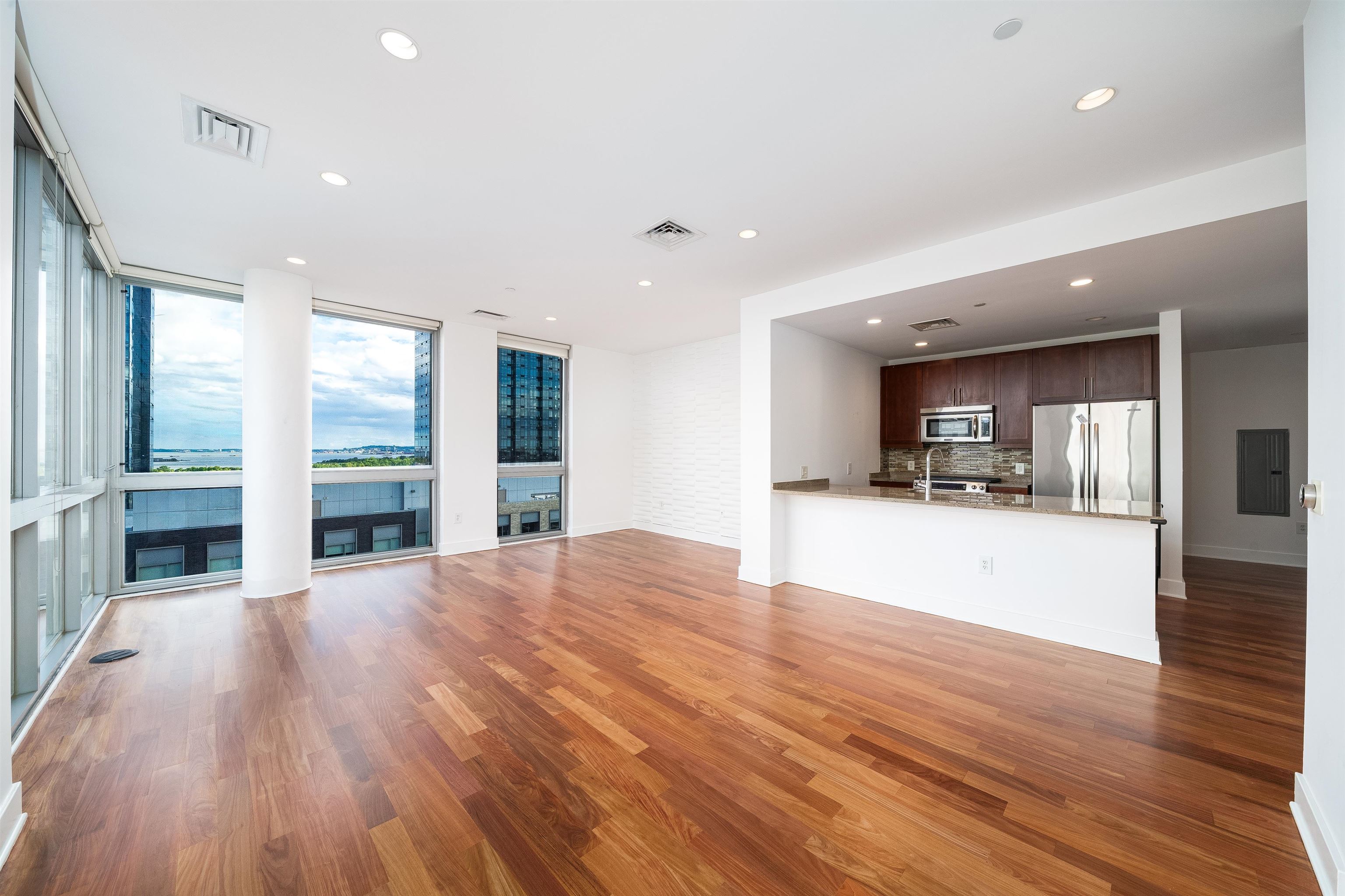 201 Luis M Marin Blvd #1420, Jersey City, New Jersey image 5