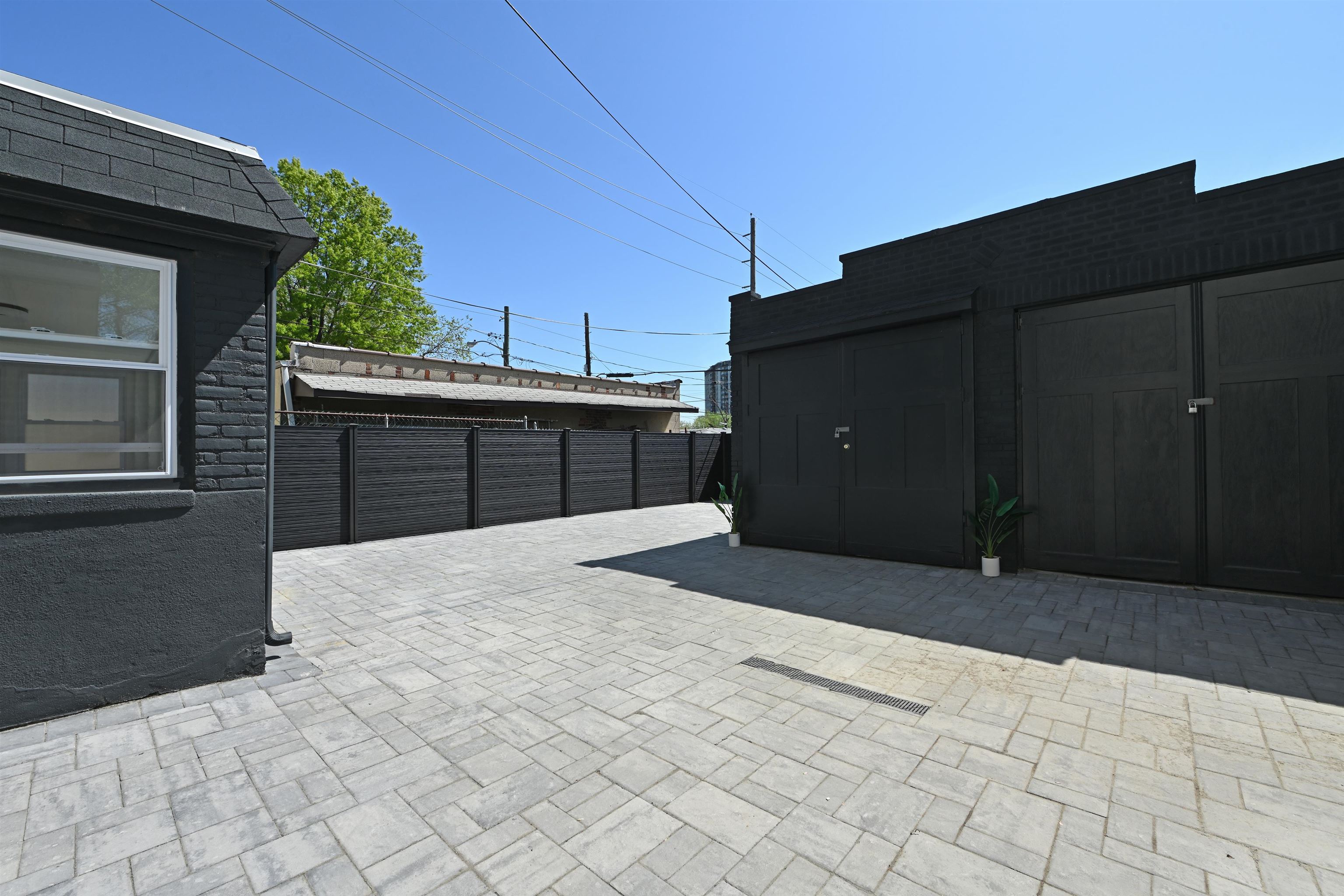 372 Webster Ave, Jersey City, New Jersey image 41