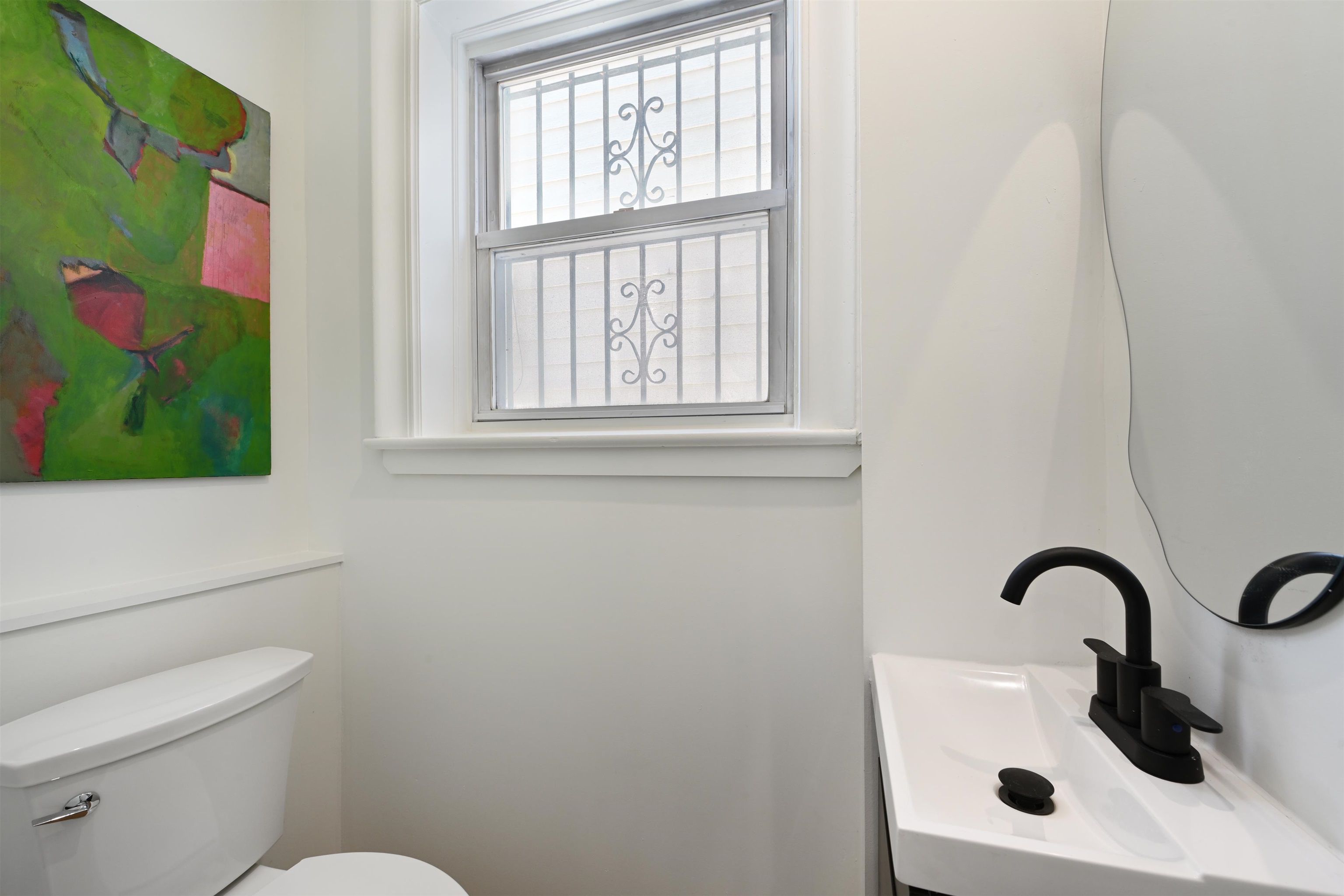 372 Webster Ave, Jersey City, New Jersey image 17
