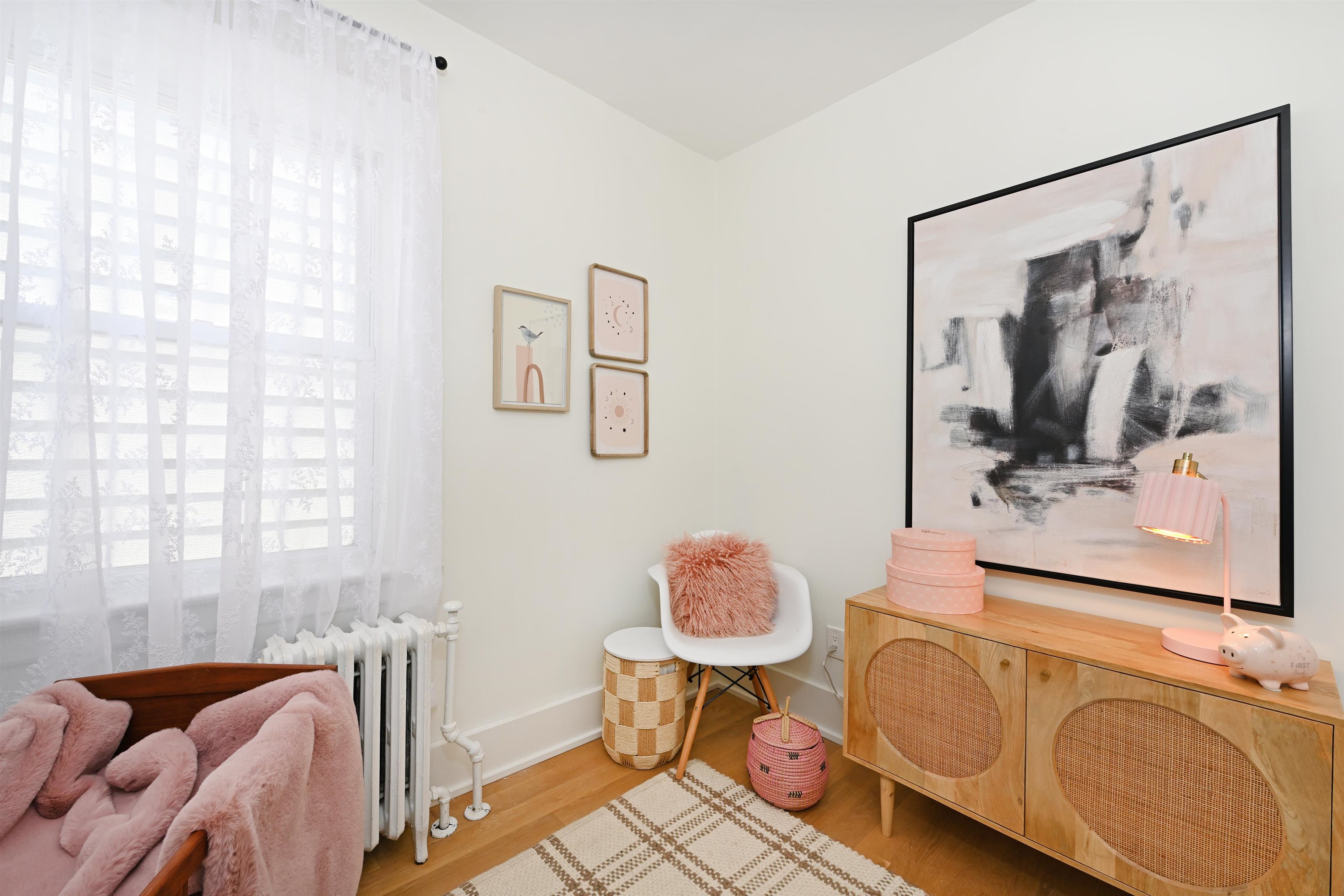 372 Webster Ave, Jersey City, New Jersey image 30