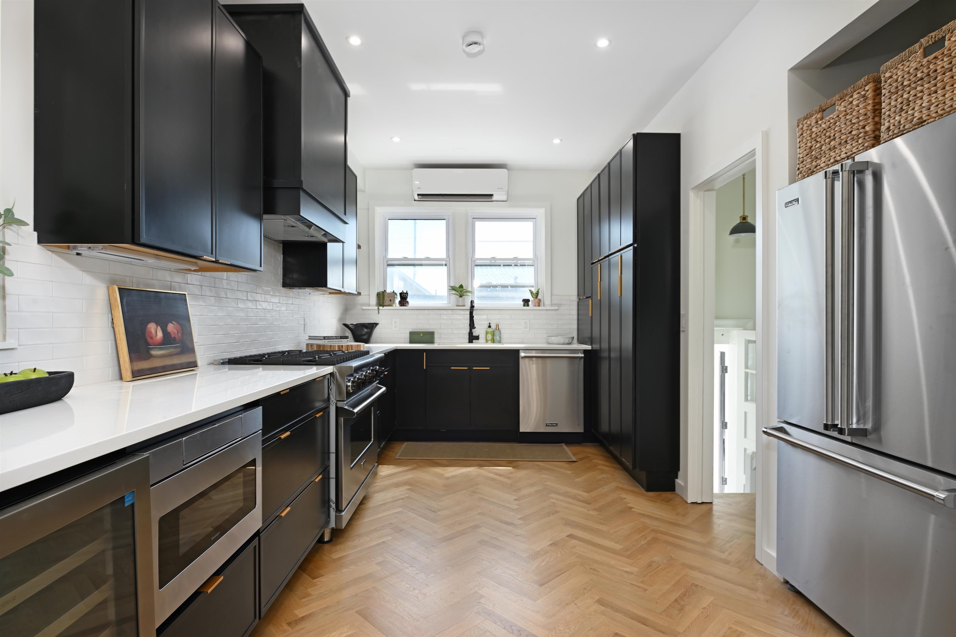 372 Webster Ave, Jersey City, New Jersey image 16