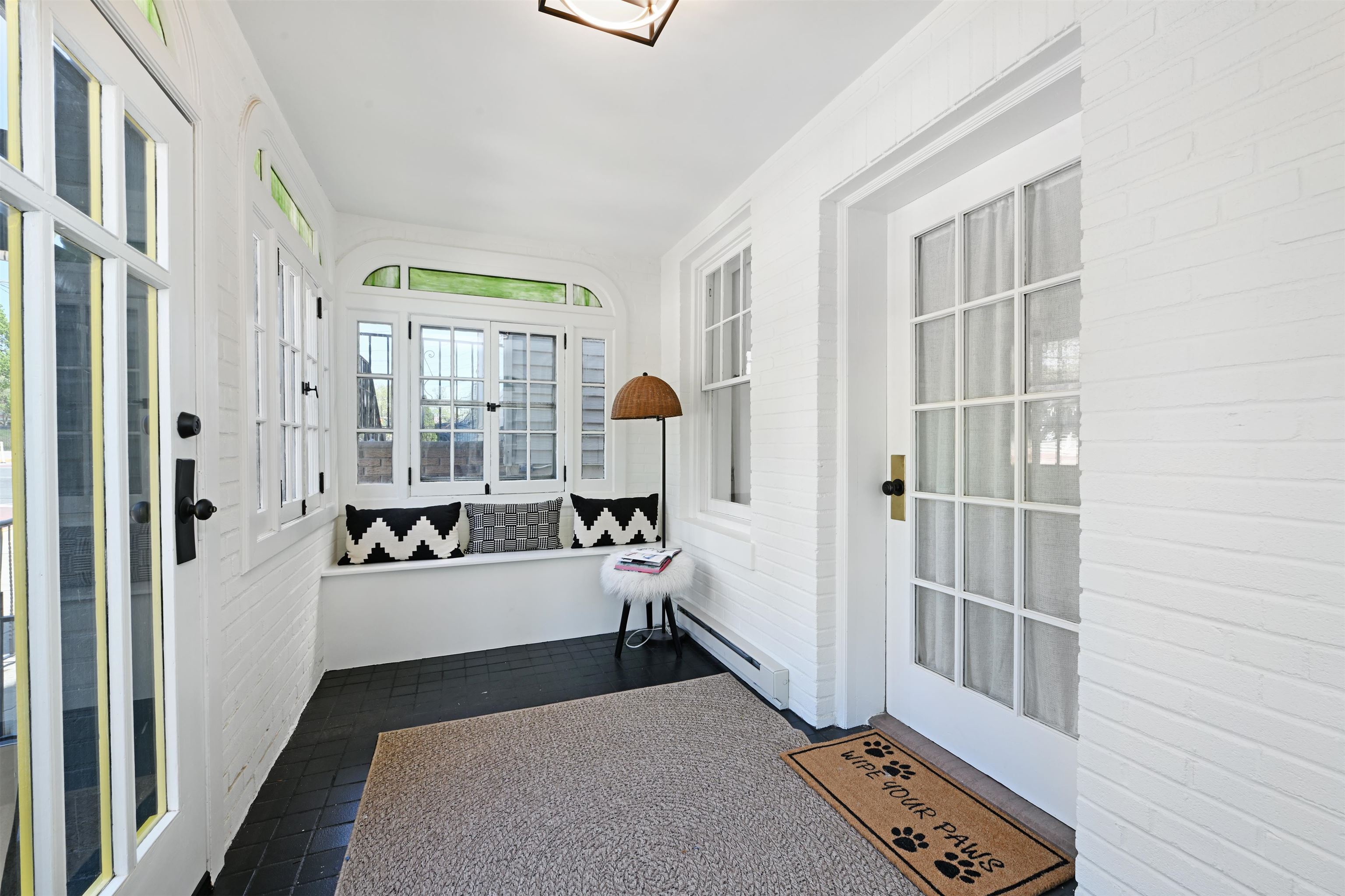 372 Webster Ave, Jersey City, New Jersey image 39