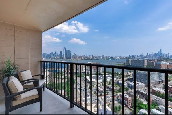 380 MOUNTAIN RD APT 911, UNION CITY, NJ 07087 - Image 3f1b693432040e2cab992154ffedc652/4173257526