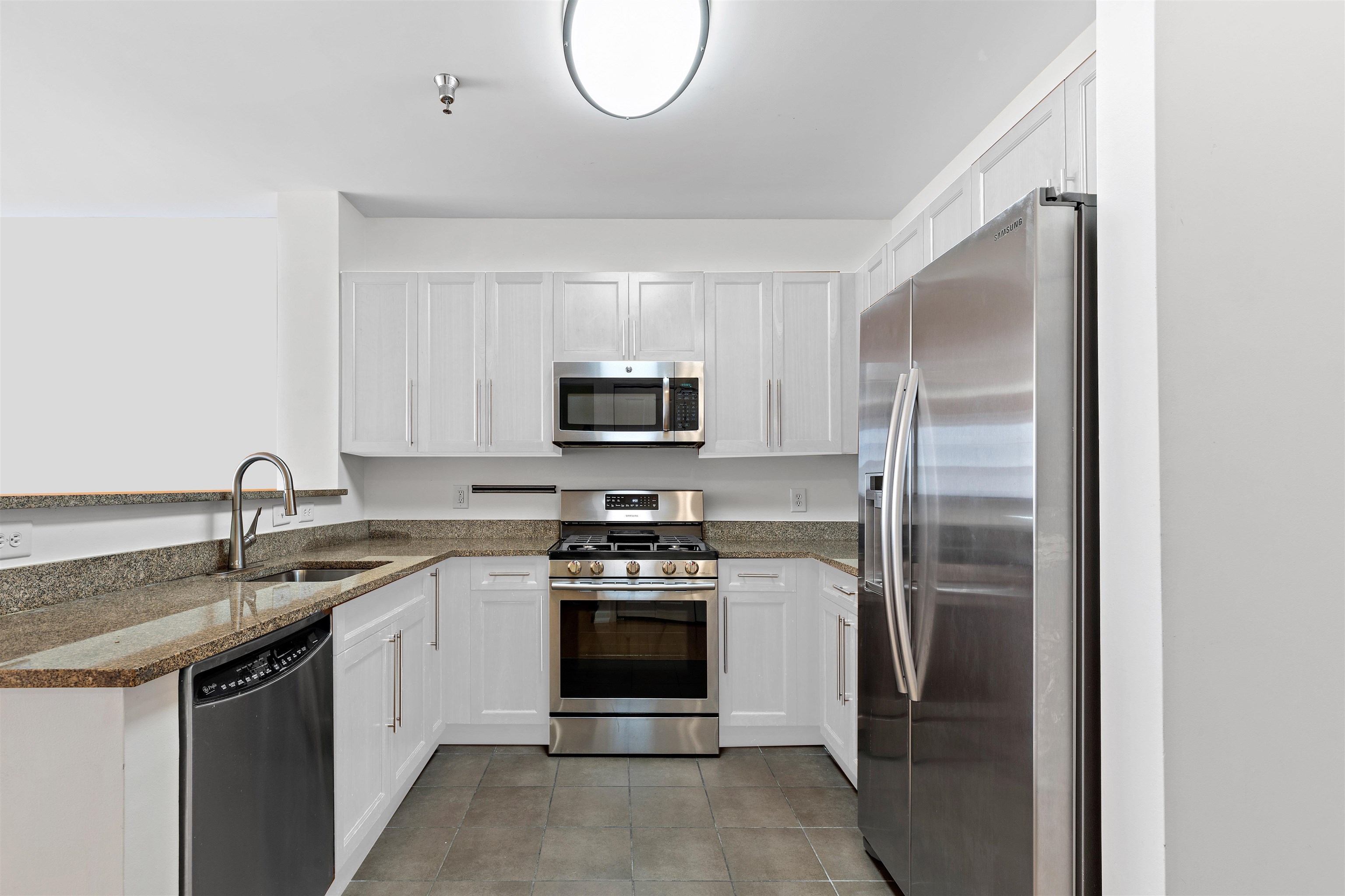 15 Enterprise Ct #211, Jersey City, New Jersey image 6