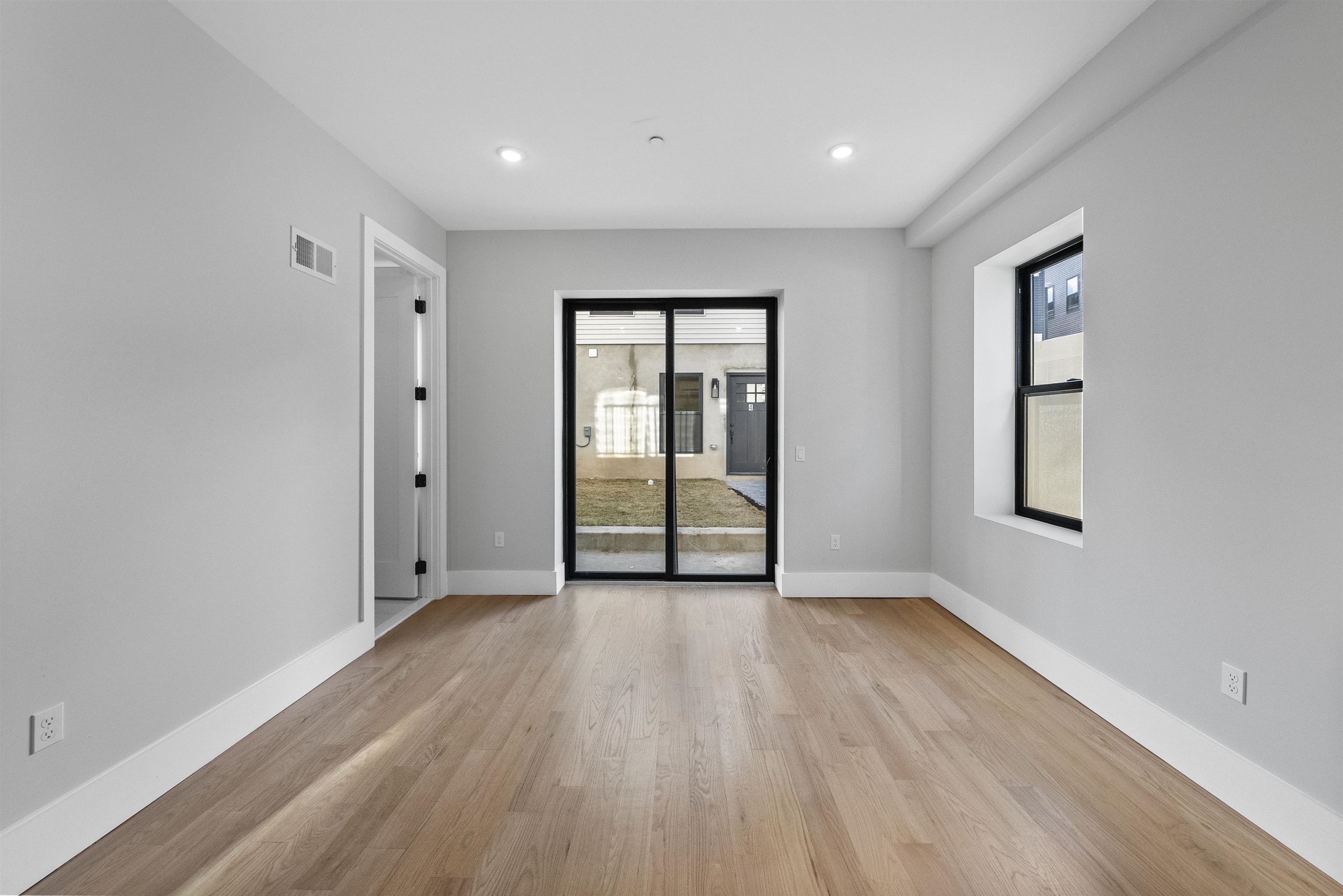 13 Manhattan Ave #1, Jersey City, New Jersey image 10