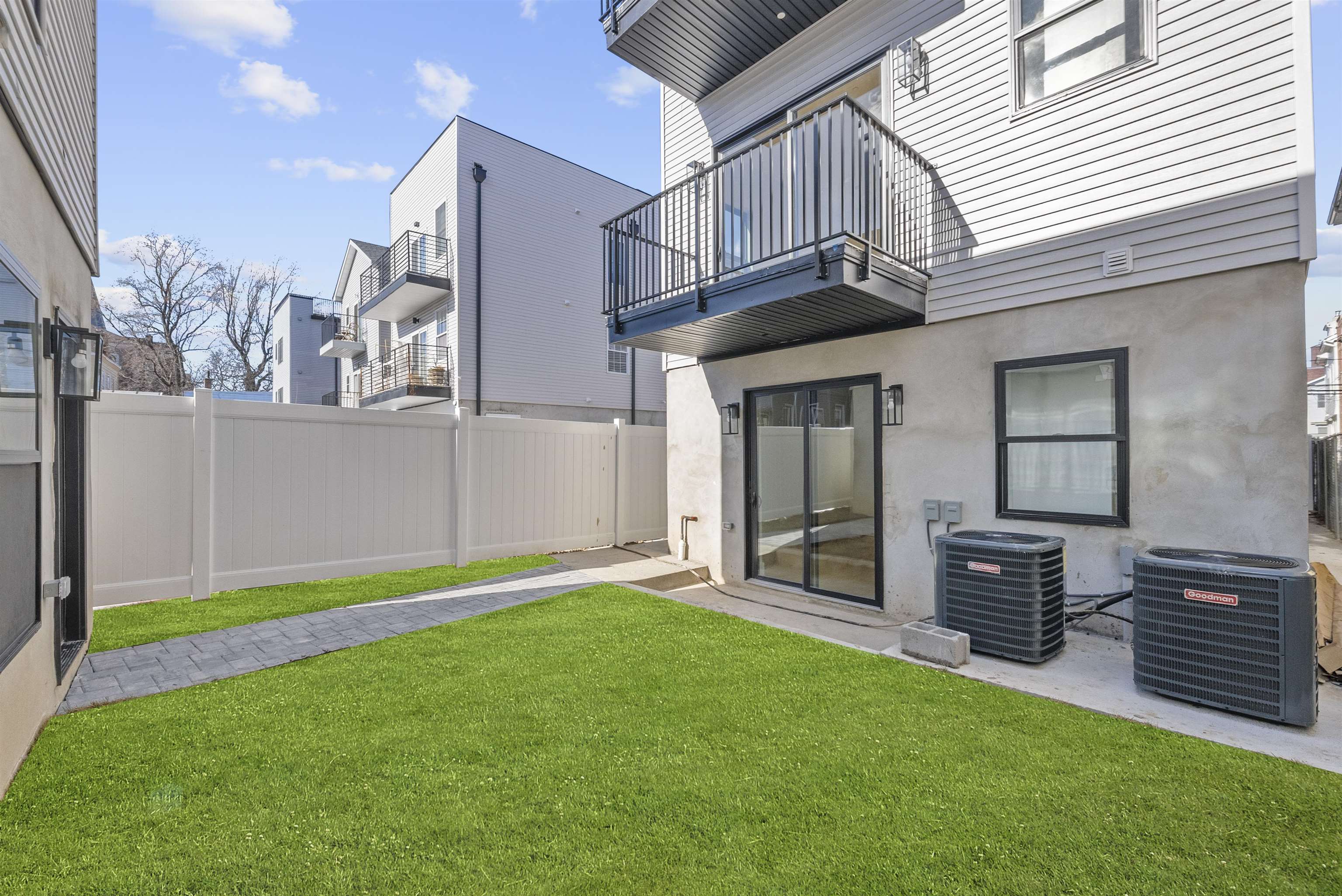13 Manhattan Ave #1, Jersey City, New Jersey image 20