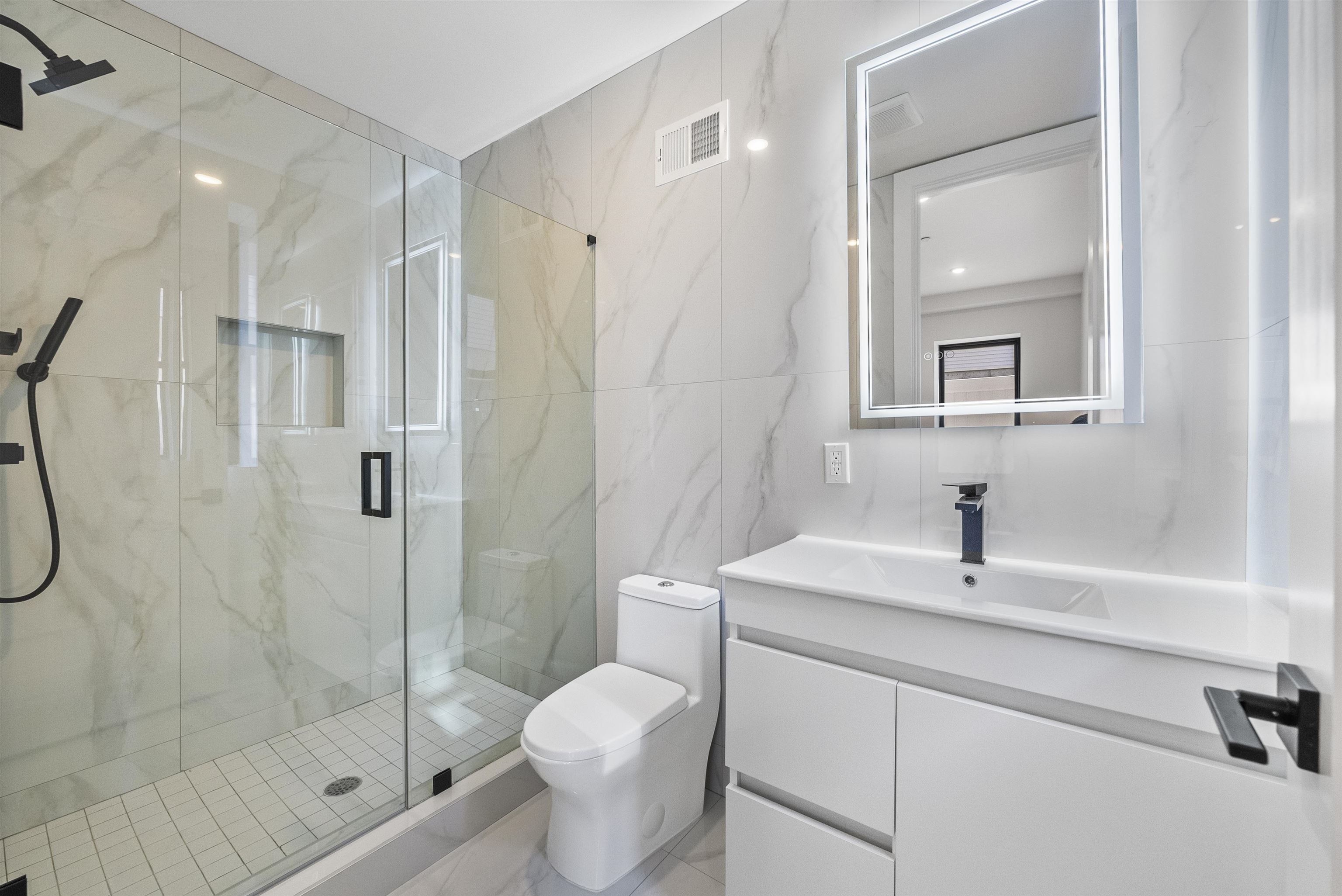 13 Manhattan Ave #1, Jersey City, New Jersey image 12