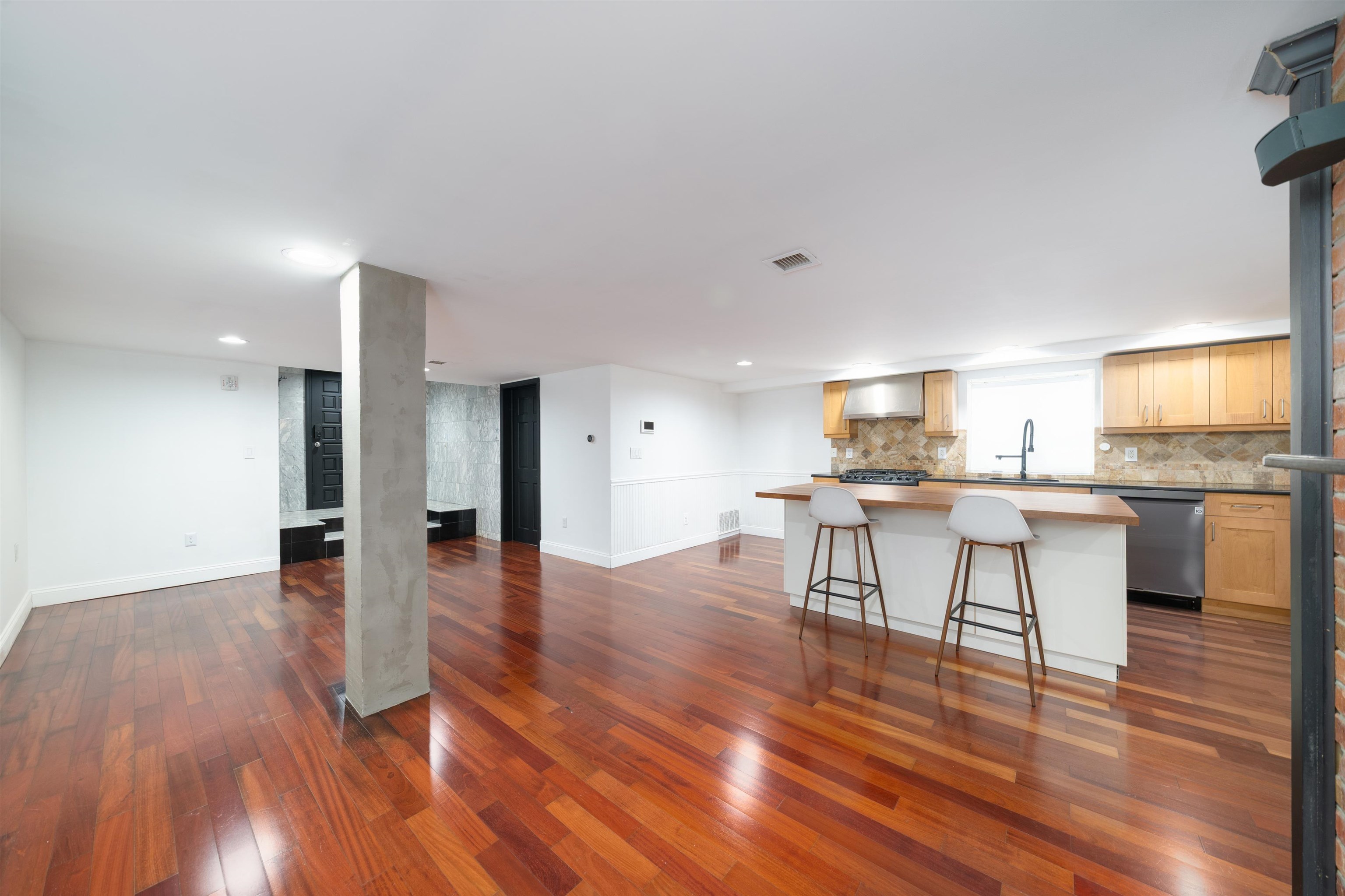 344 Paterson Plank Rd #UNIT 1, Jersey City, New Jersey image 8