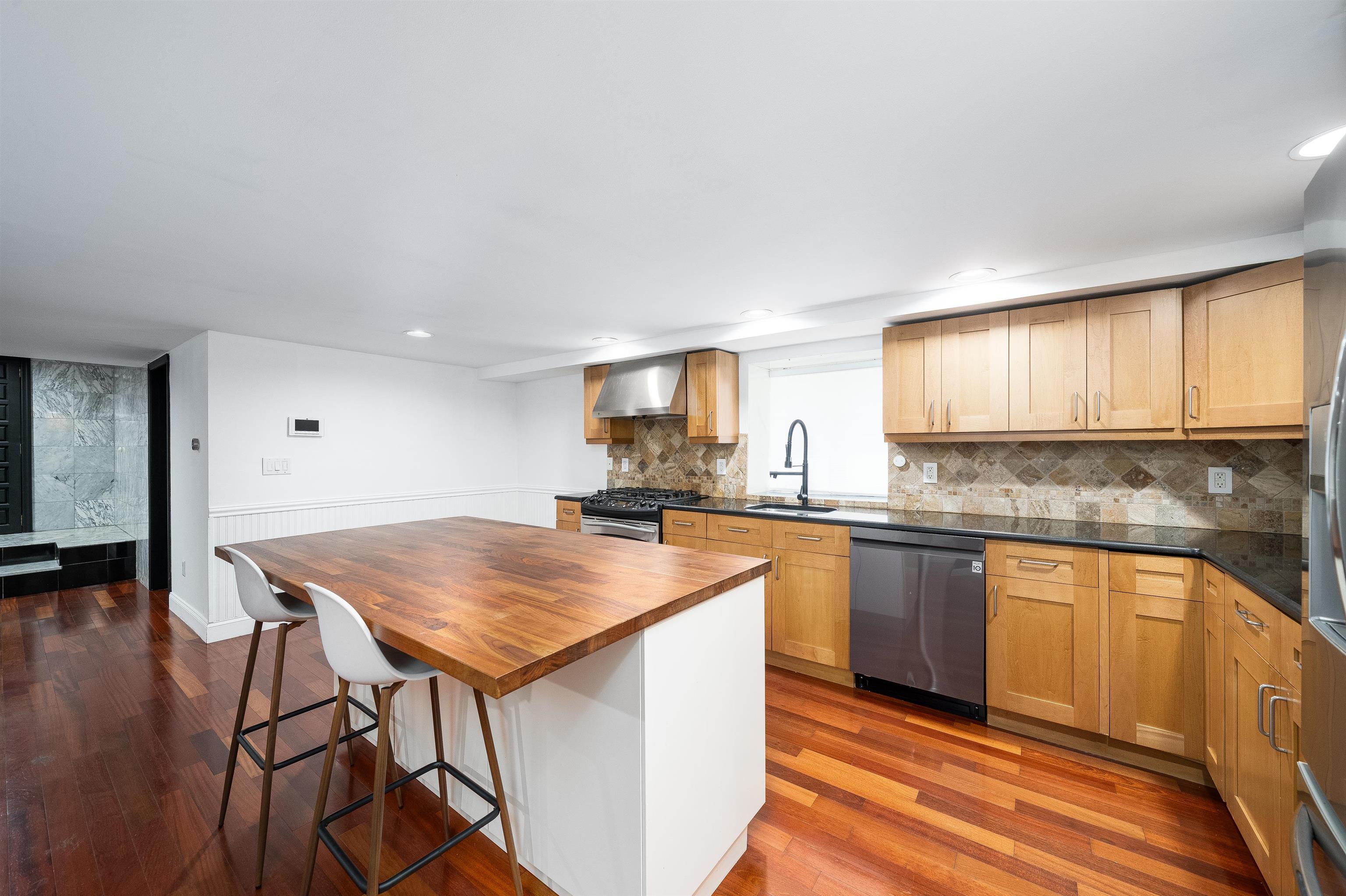 344 Paterson Plank Rd #UNIT 1, Jersey City, New Jersey image 15