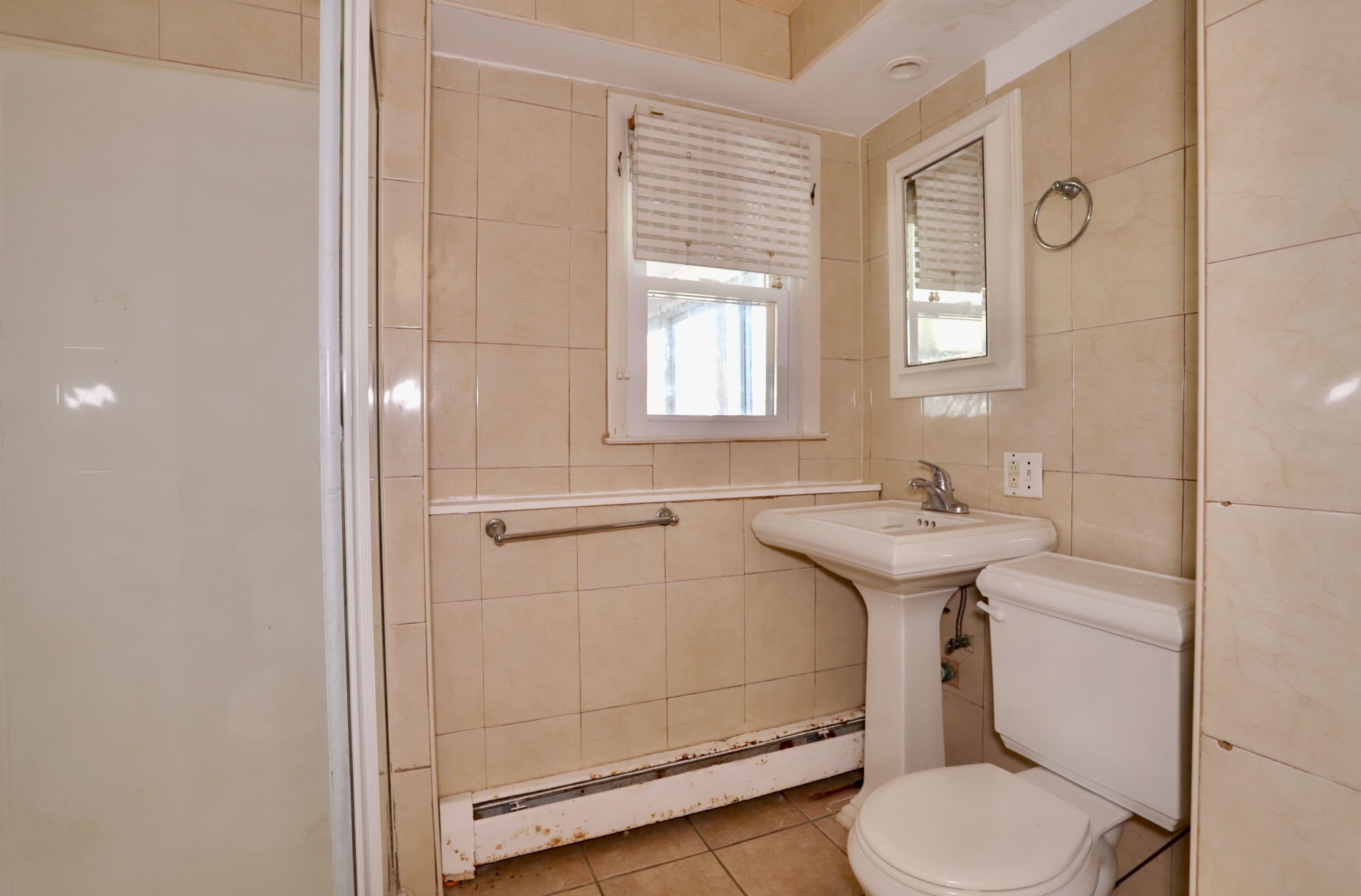 11 Gail Pl, Secaucus, New Jersey image 19