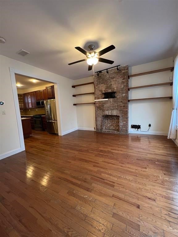 106 SOUTH ST 106
