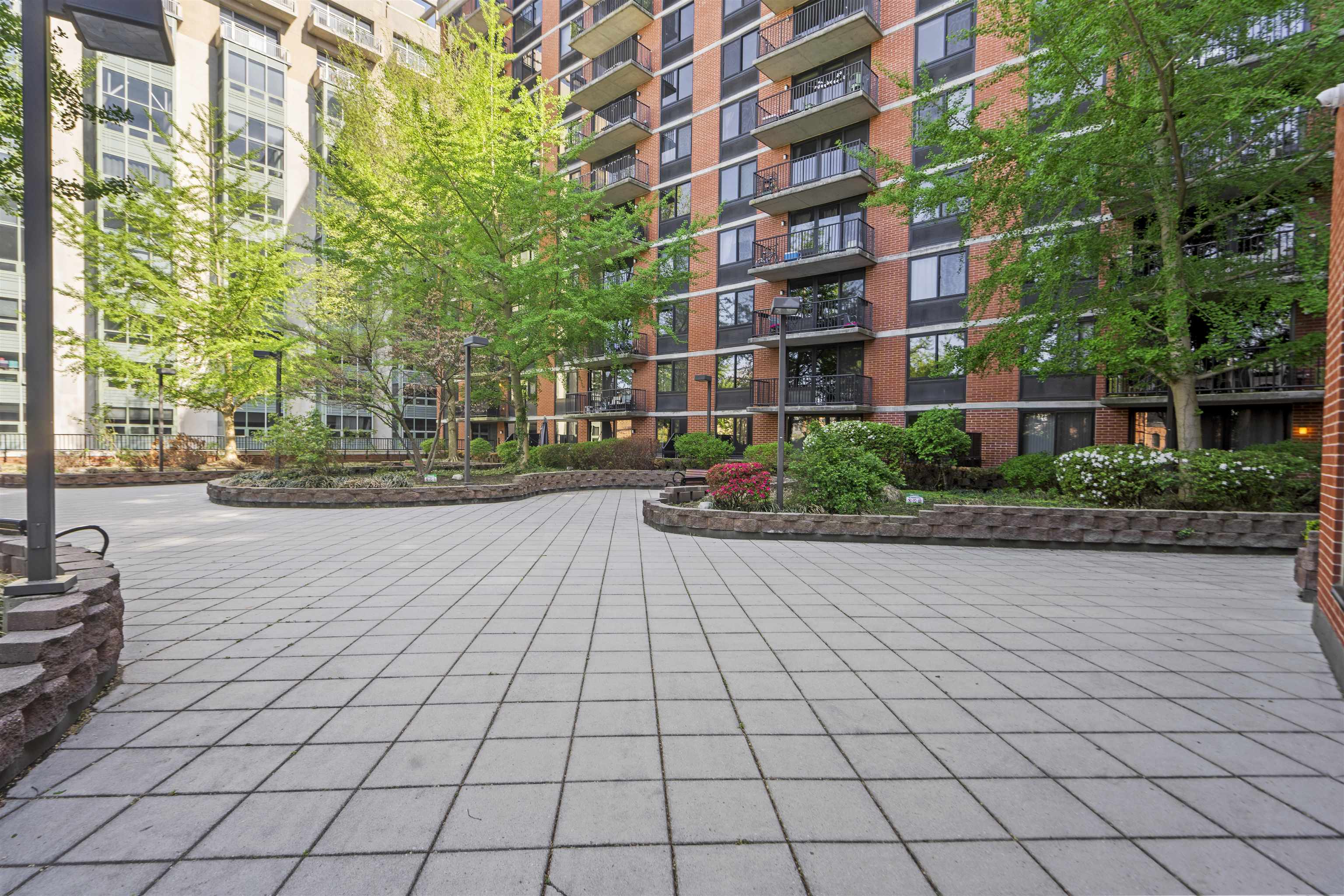 700 Grove St #2P, Jersey City, New Jersey image 28