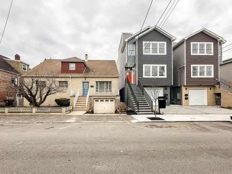 271 Pearsall Ave, Jersey City, Greenville, NJ 07305 - MLS#: 250003929