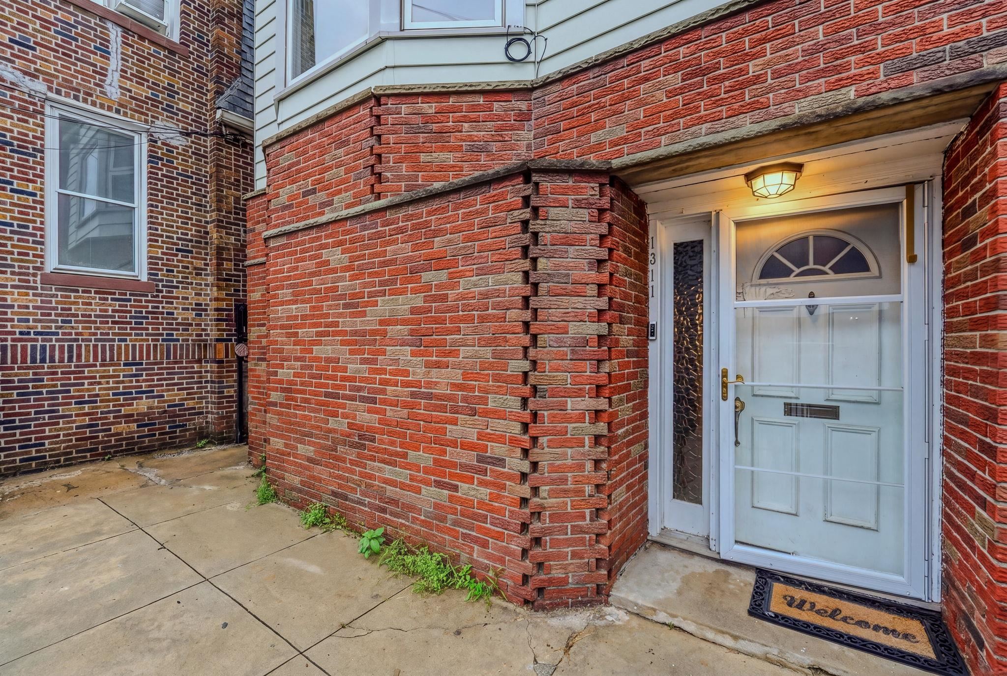 1311 28TH ST