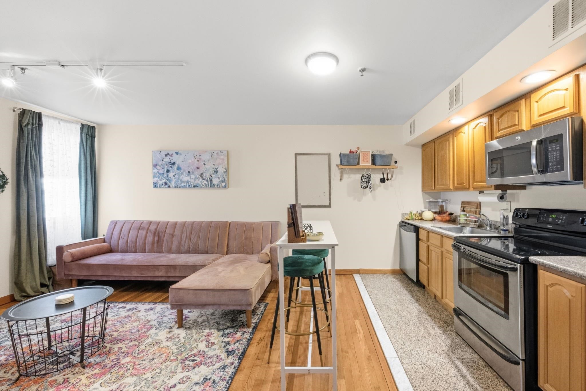 180 WASHINGTON ST 2