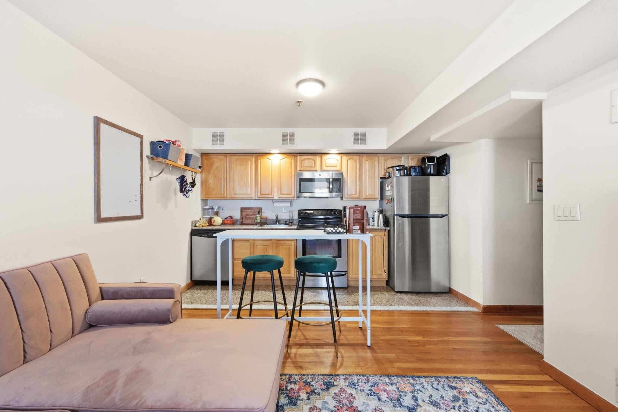 180 WASHINGTON ST 2