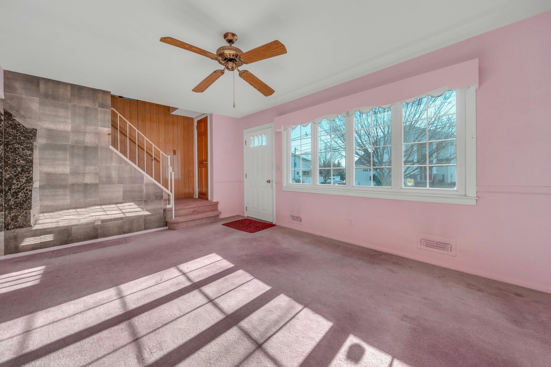 92 Huber St, Secaucus, New Jersey image 24
