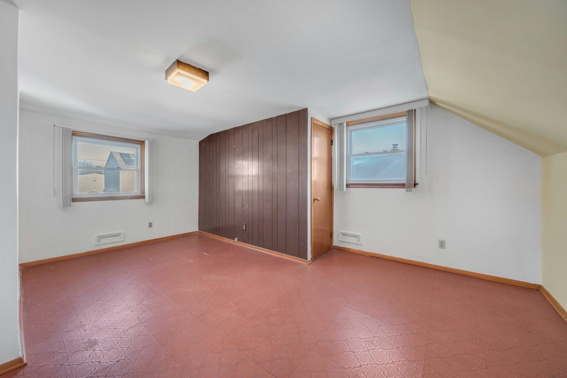 92 Huber St, Secaucus, New Jersey image 22