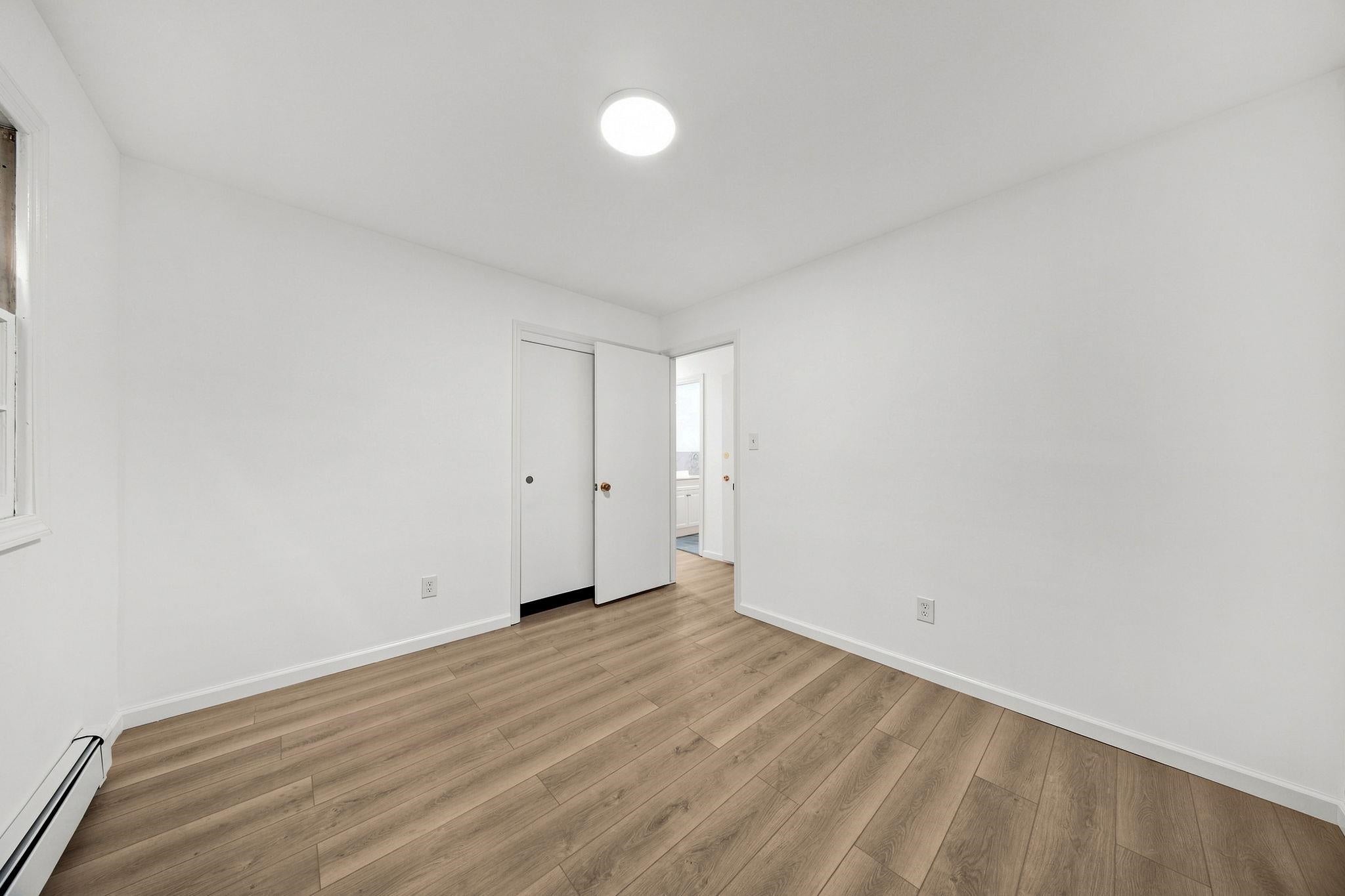 26 PIERCE AVE