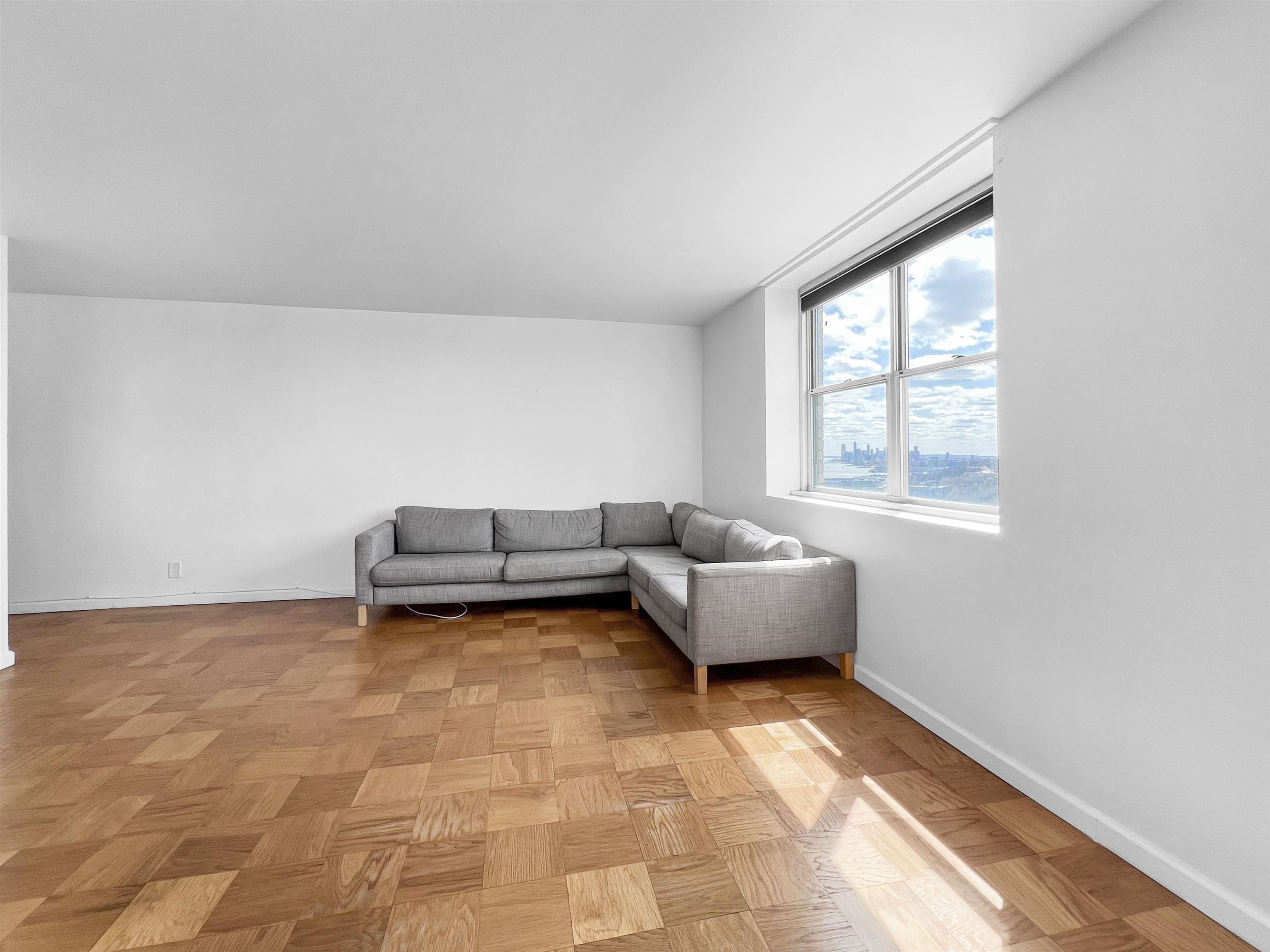 6040 Blvd East #14H, West New York, New Jersey image 11