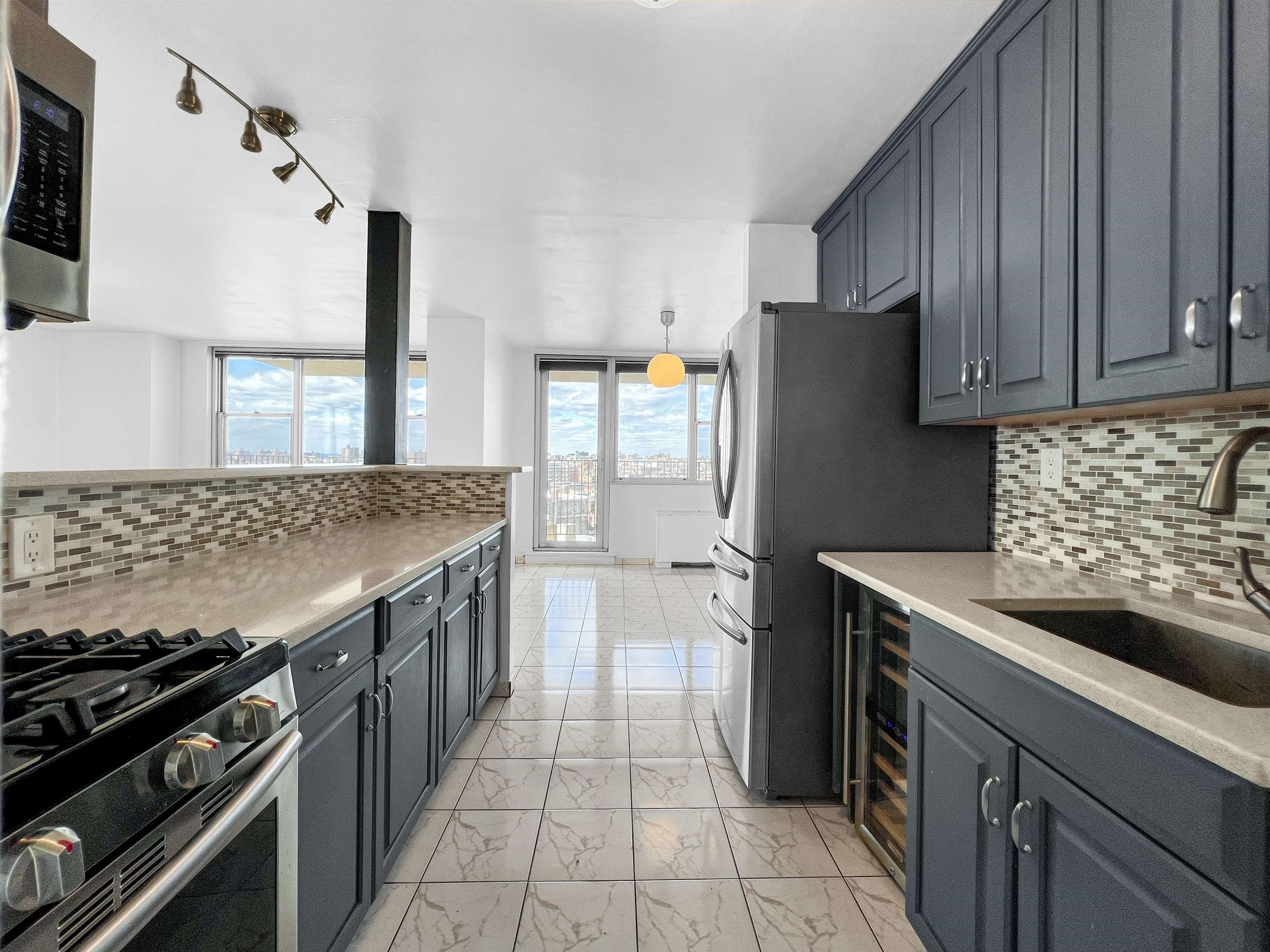 6040 Blvd East #14H, West New York, New Jersey image 18