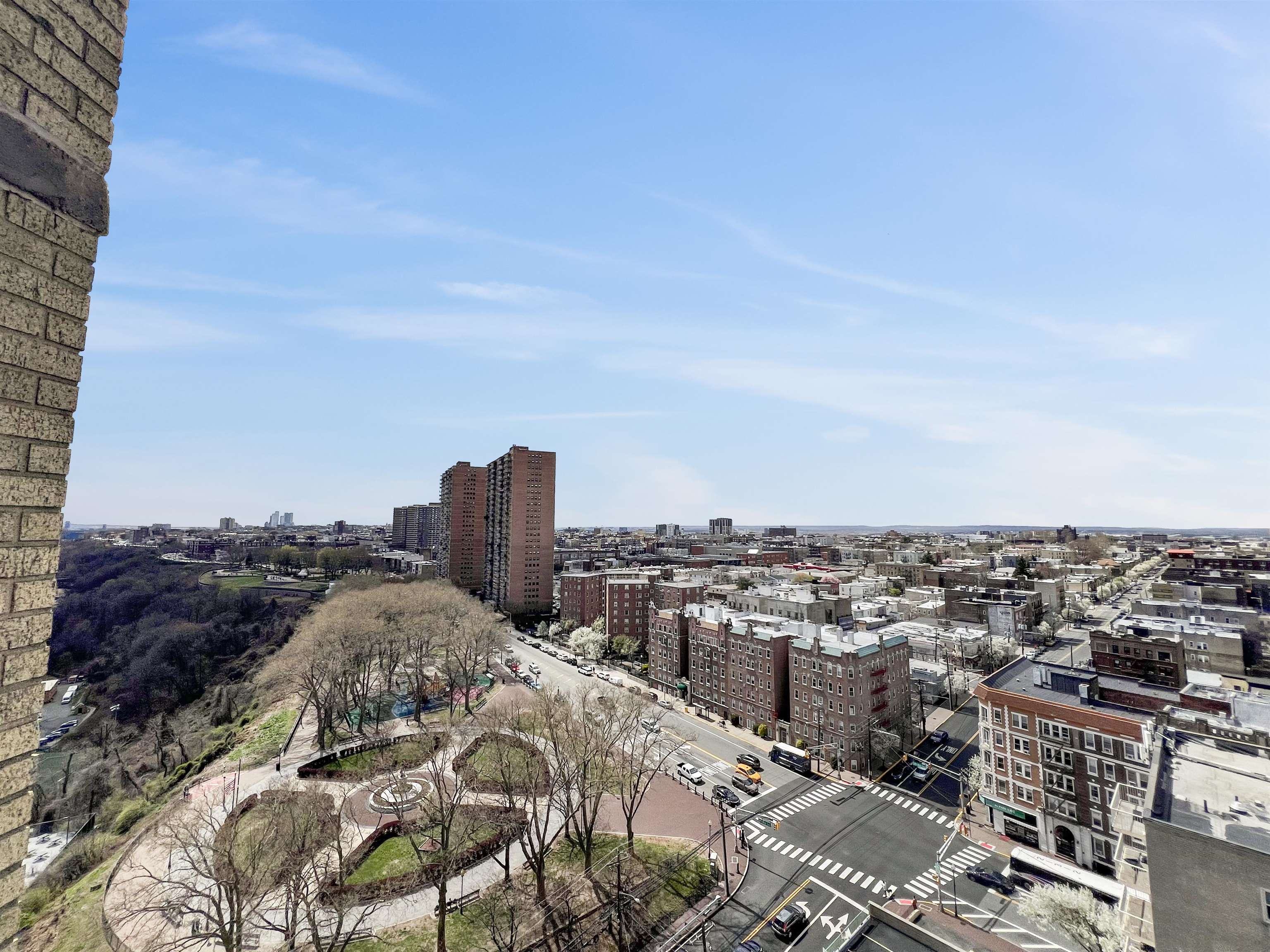 6040 Blvd East #14H, West New York, New Jersey image 34
