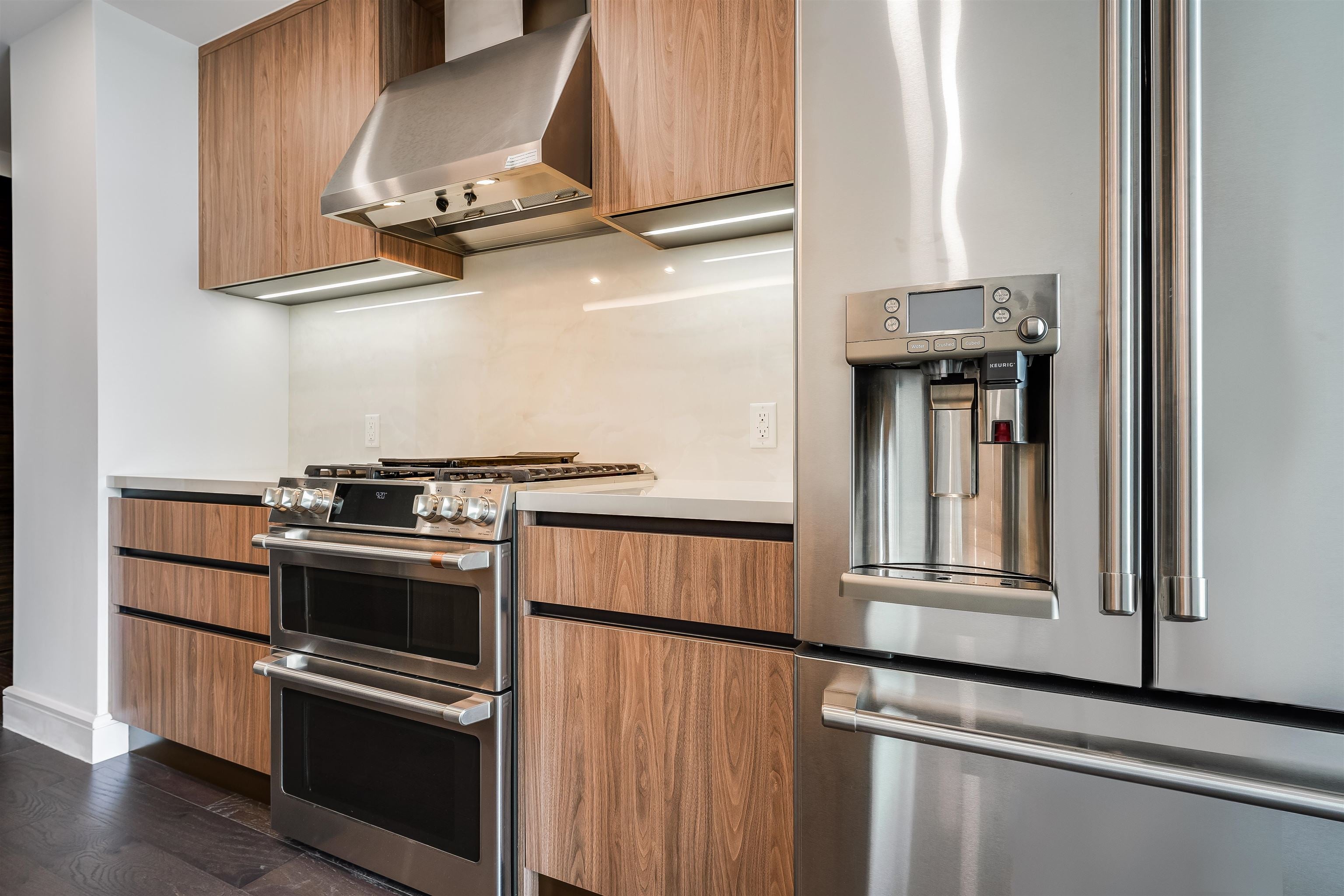 8701 CHURCHILL RD 506