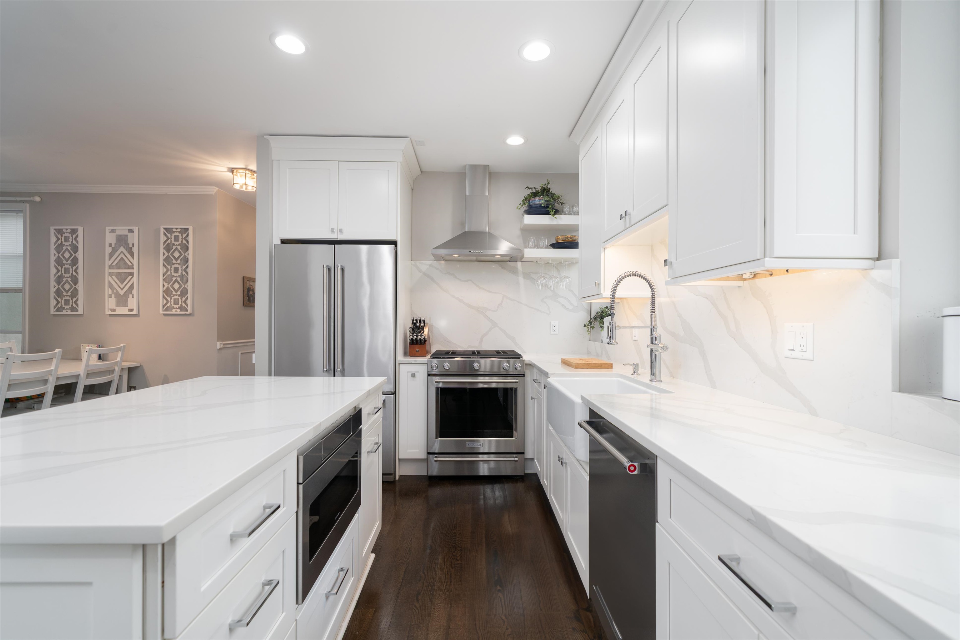 536 Bloomfield St #2, Hoboken, New Jersey image 2