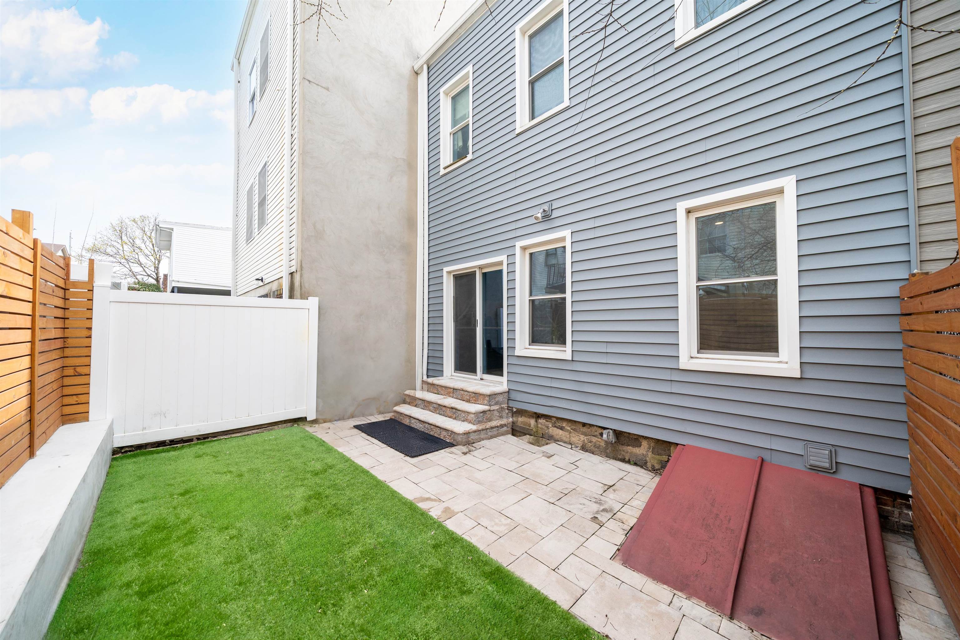76 Hopkins Ave, Jersey City, New Jersey image 18