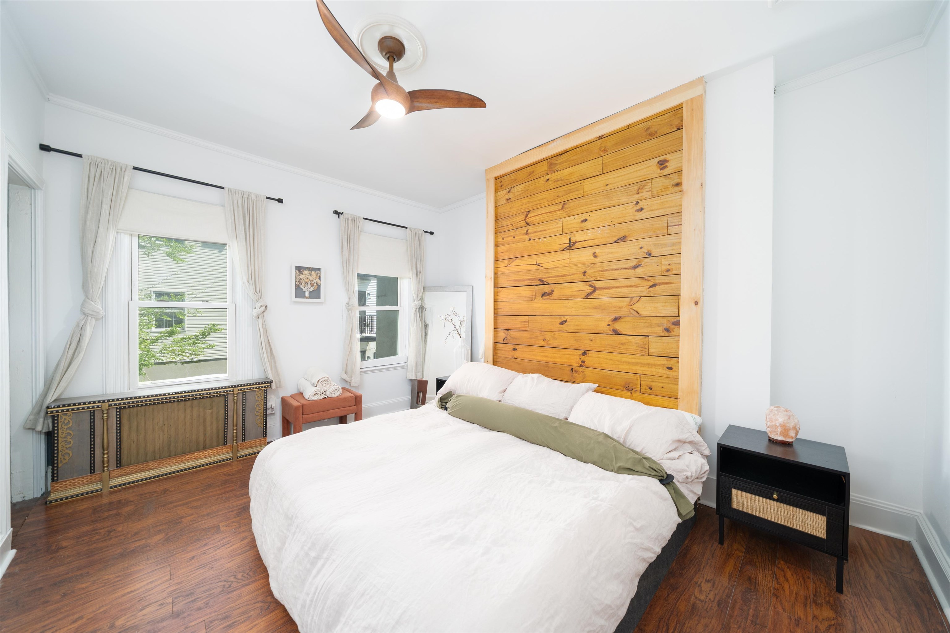 76 Hopkins Ave, Jersey City, New Jersey image 22