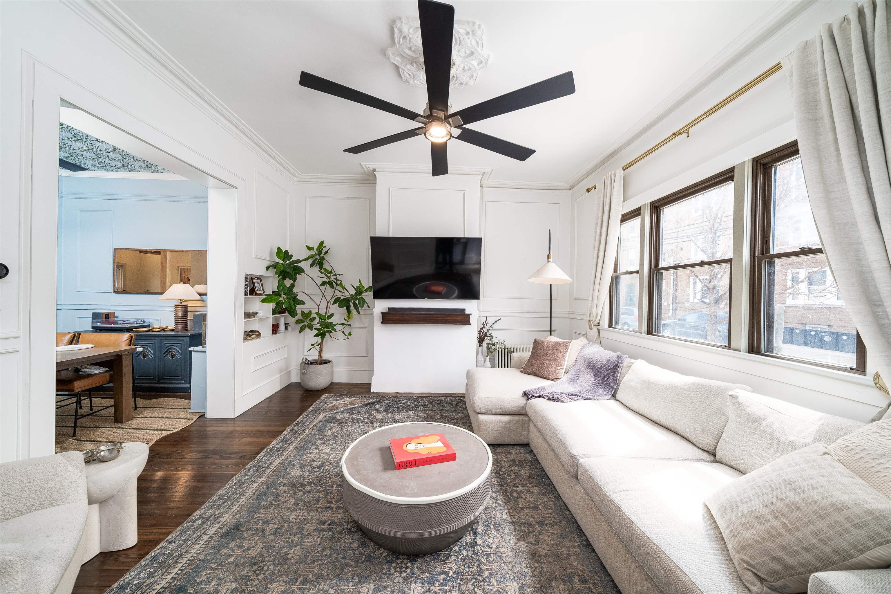 76 Hopkins Ave, Jersey City, New Jersey image 1