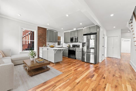 Multifamily For Sale - 286 Halladay St<br/> Jersey City, NJ 07304