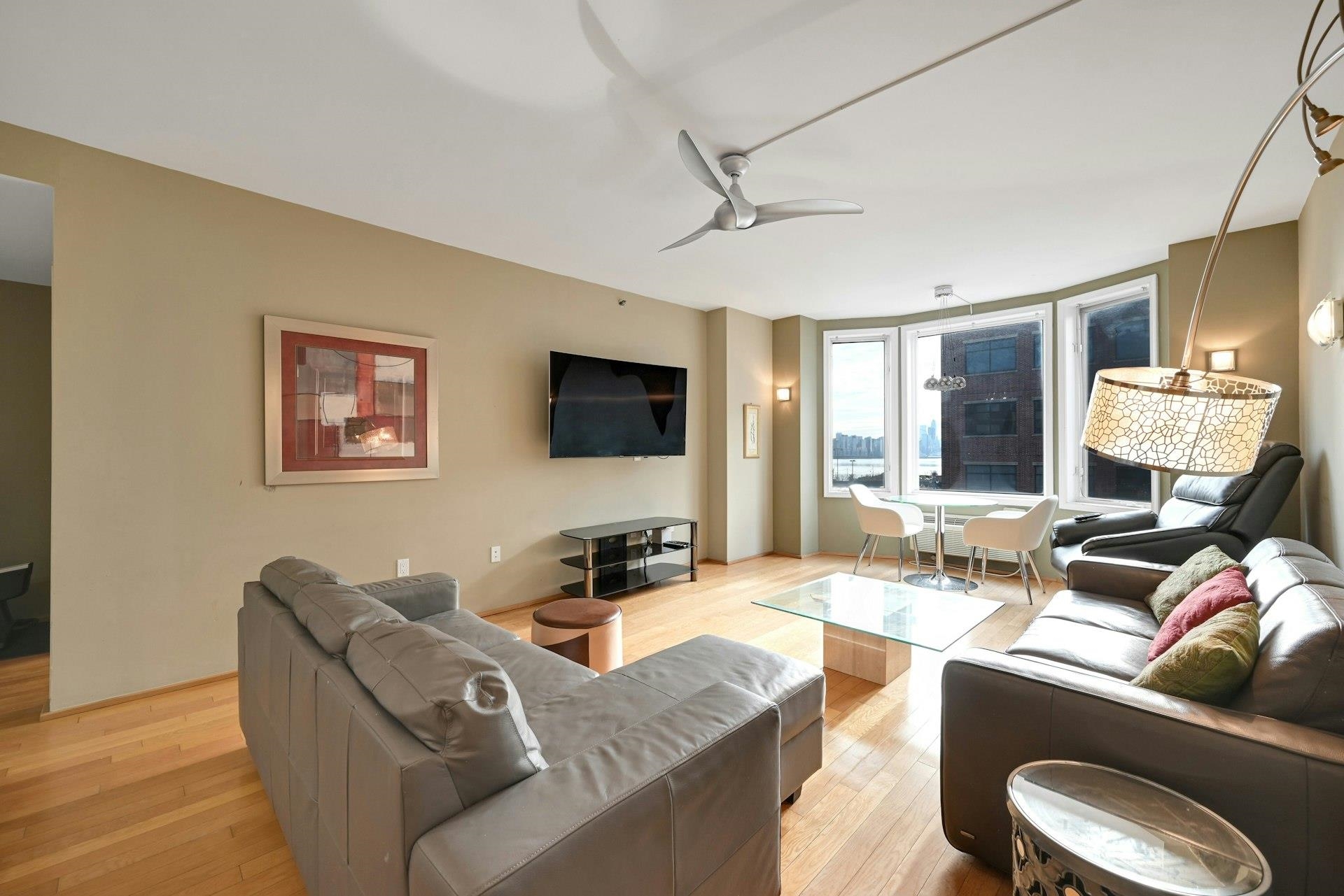 2201 City Pl, Edgewater, New Jersey image 7