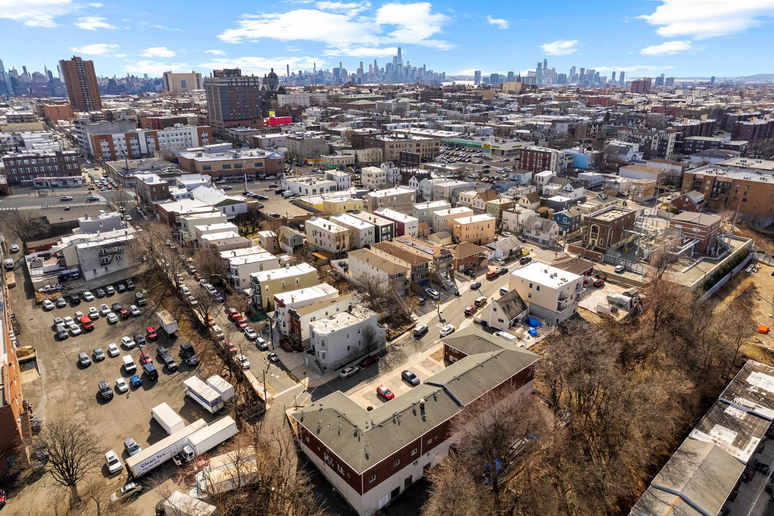 2215 Grand Ave, North Bergen, New Jersey image 12