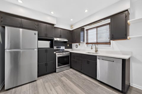 Apartment For Rent - 121 Ogden Ave #2<br/> Jersey City, NJ 07307