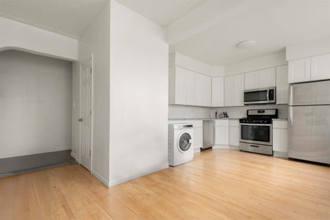 Homes For Rent - 76 Romaine Ave #1F<br/> Jersey City, NJ 07306