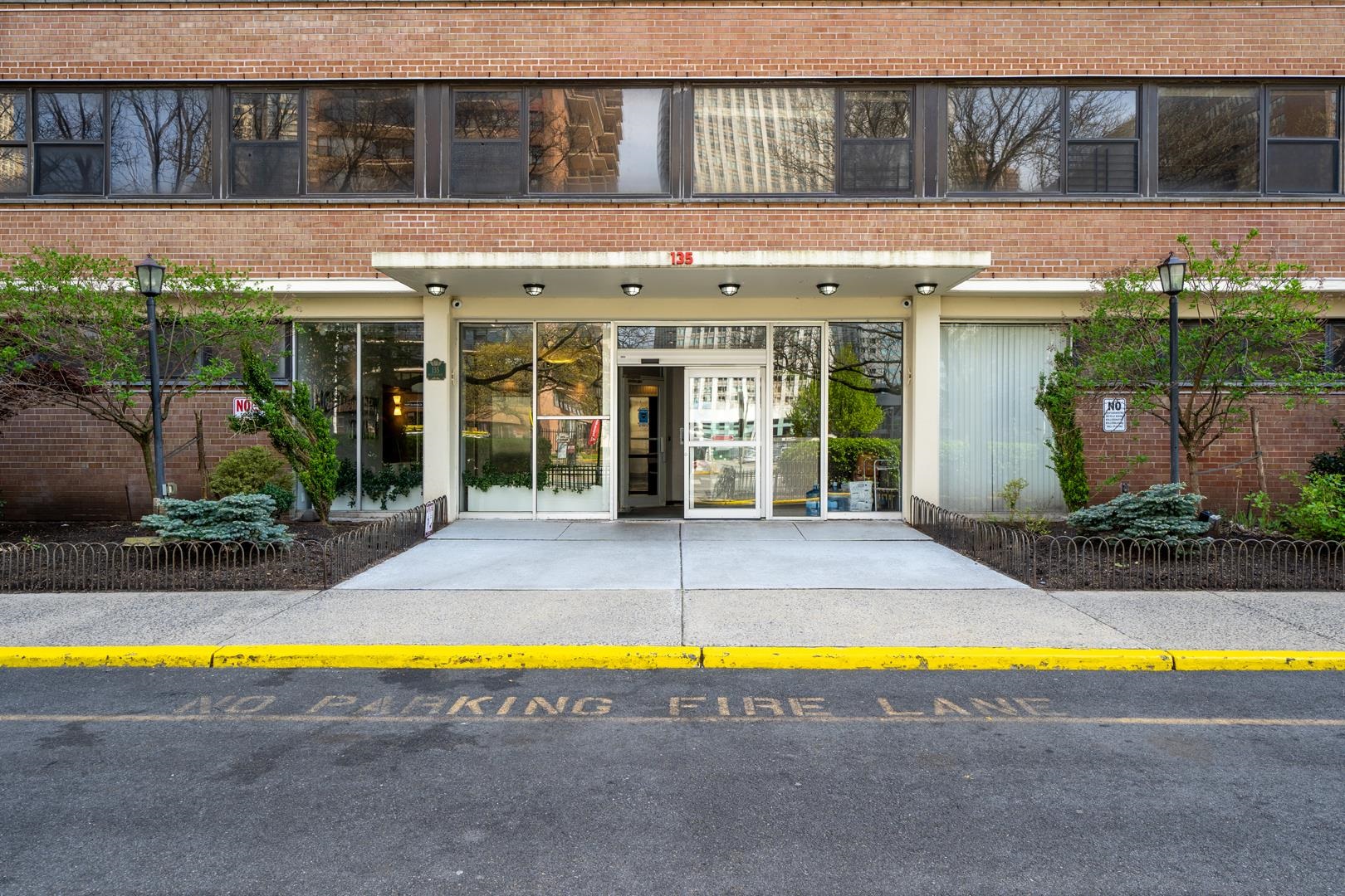 135 Montgomery St #21H, Jersey City, New Jersey image 16