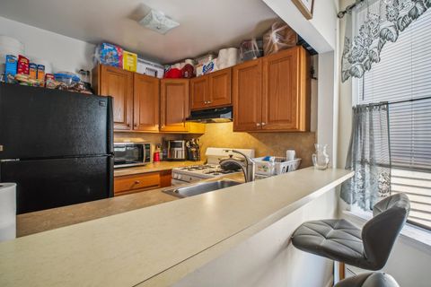 171 Old Bergen Rd Unit 301, Jc, Greenville, NJ 07307 - MLS#: 240012462