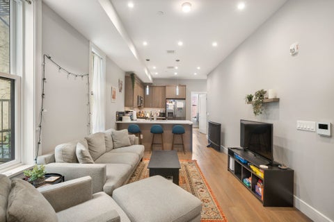 Homes For Rent - 56 3rd St #3<br/> Hoboken, NJ 07030