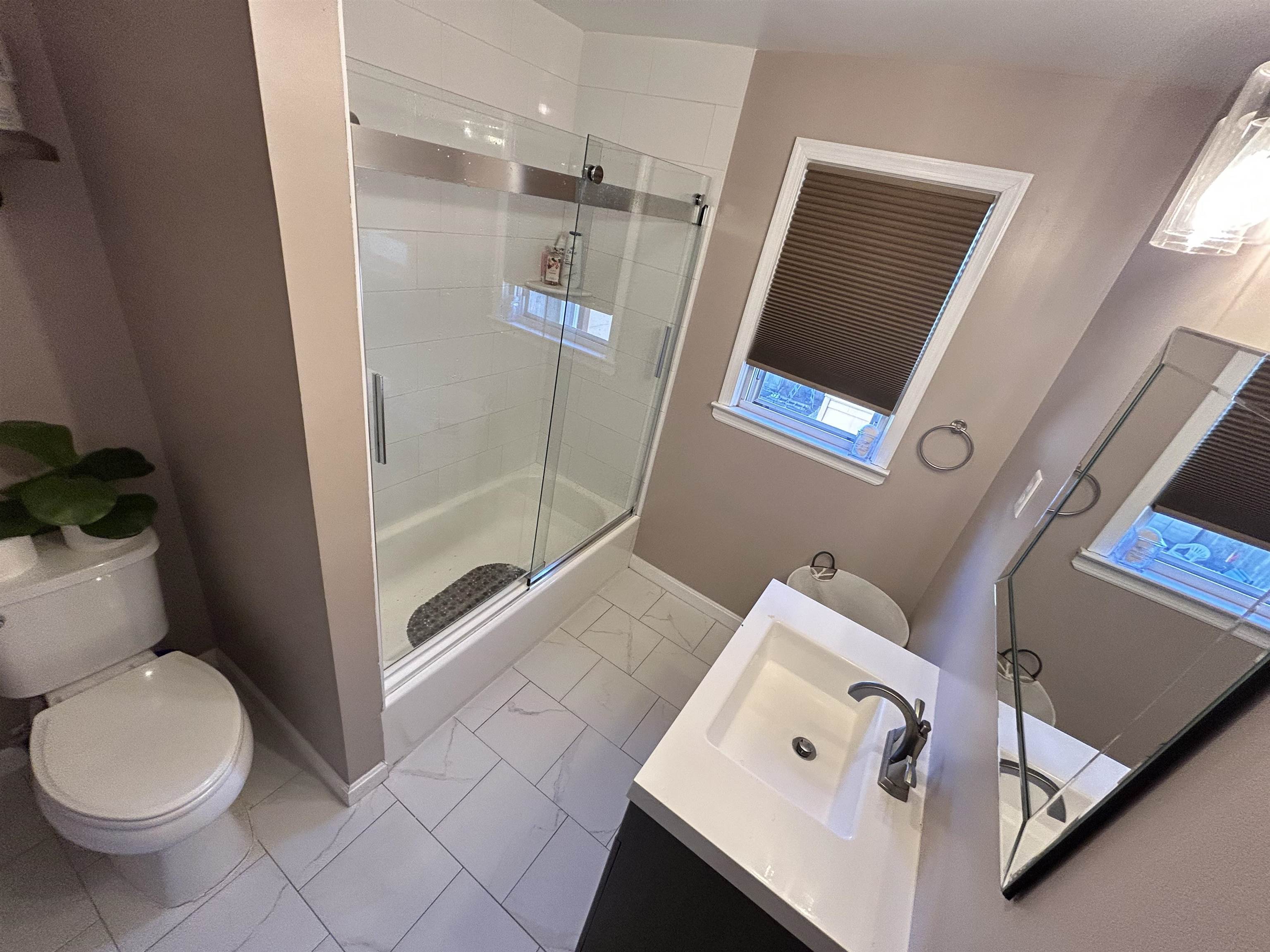 46 East 44th St, Bayonne, New Jersey image 7
