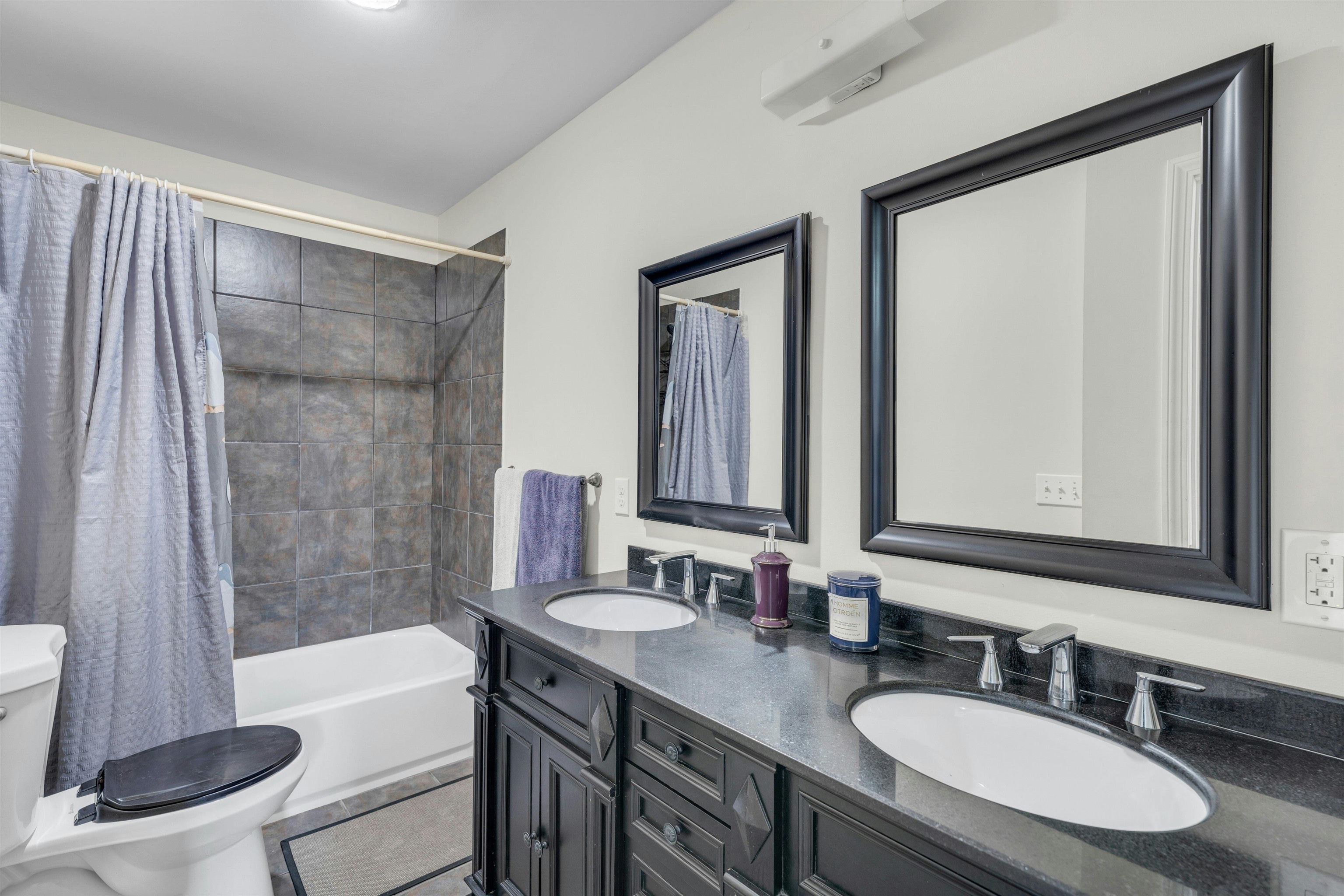 709 10th St, Union City, New Jersey image 5