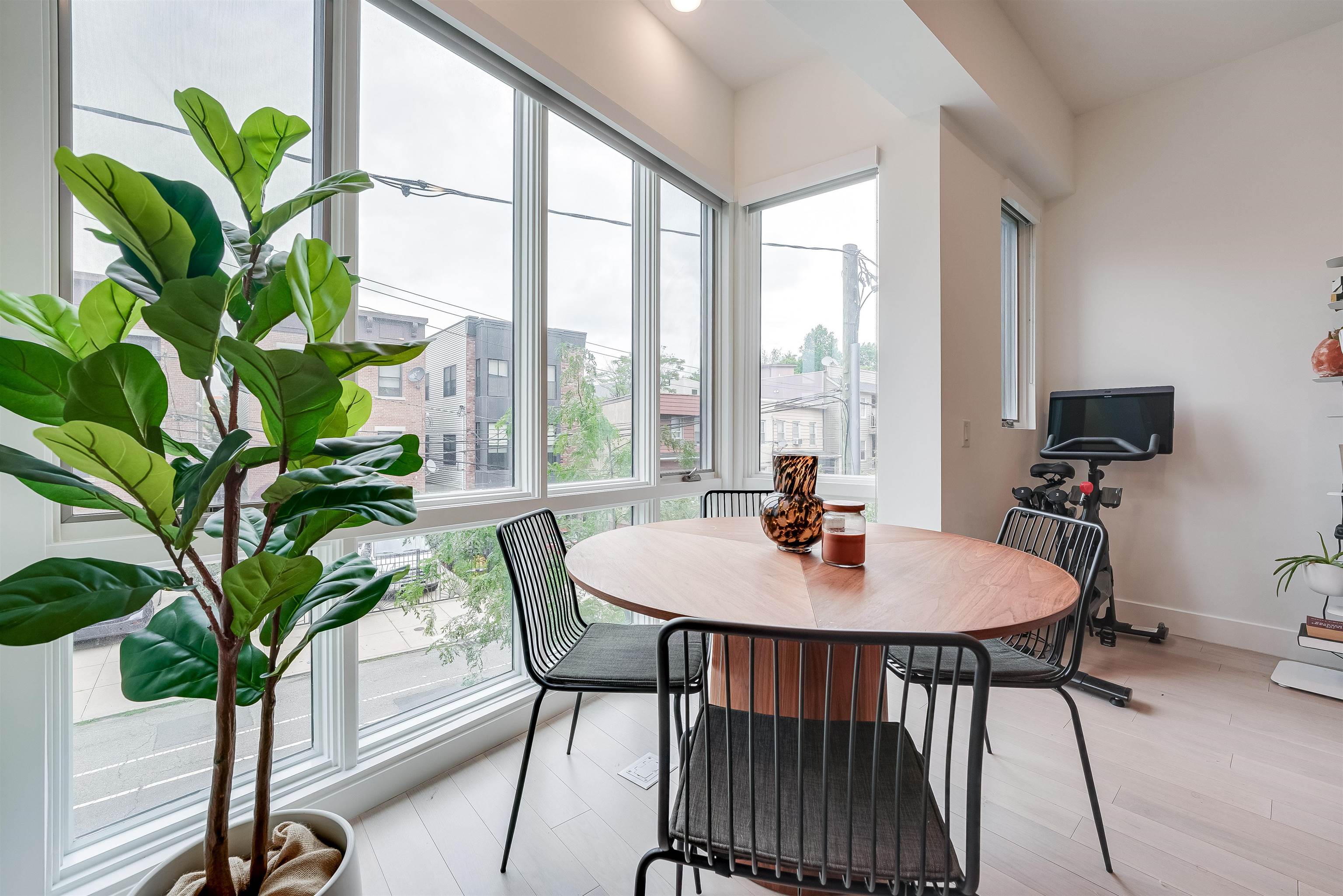 332 Newark Ave #2D, Jersey City, New Jersey image 10